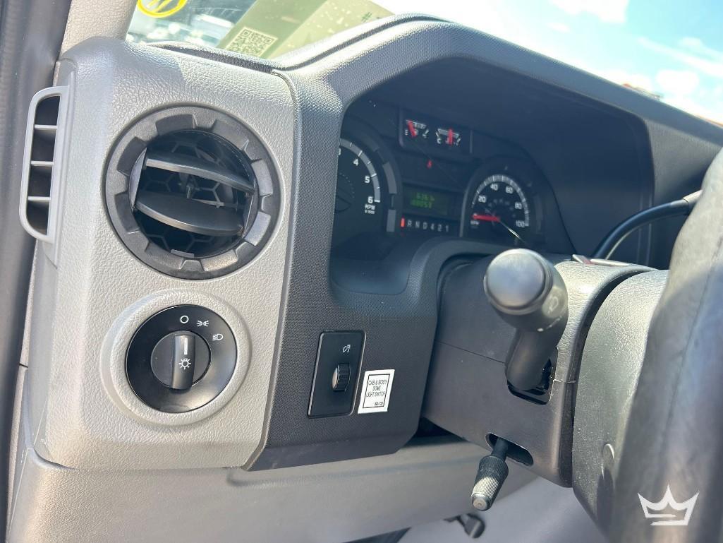 2019 Ford E350