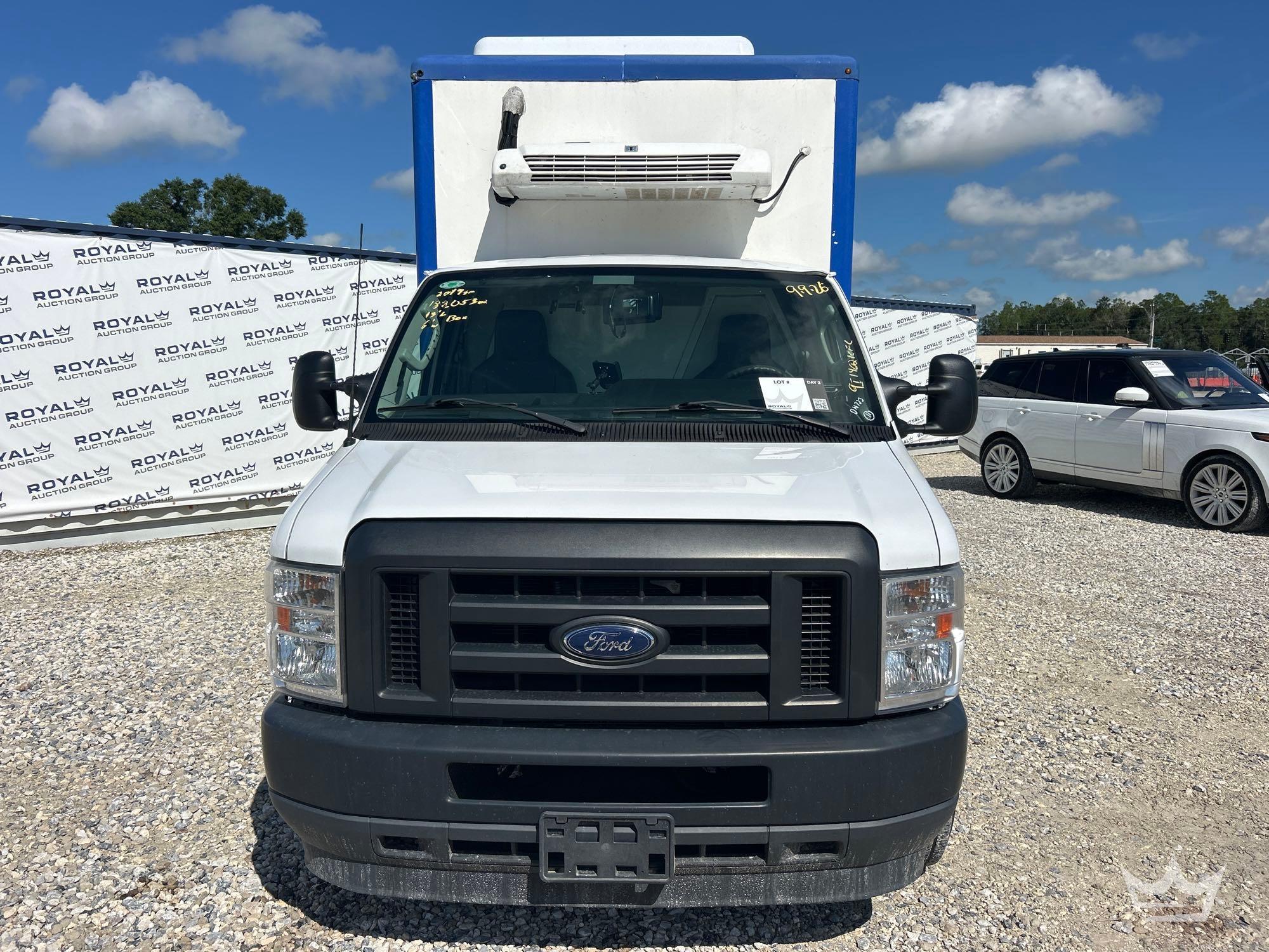 2019 Ford E350