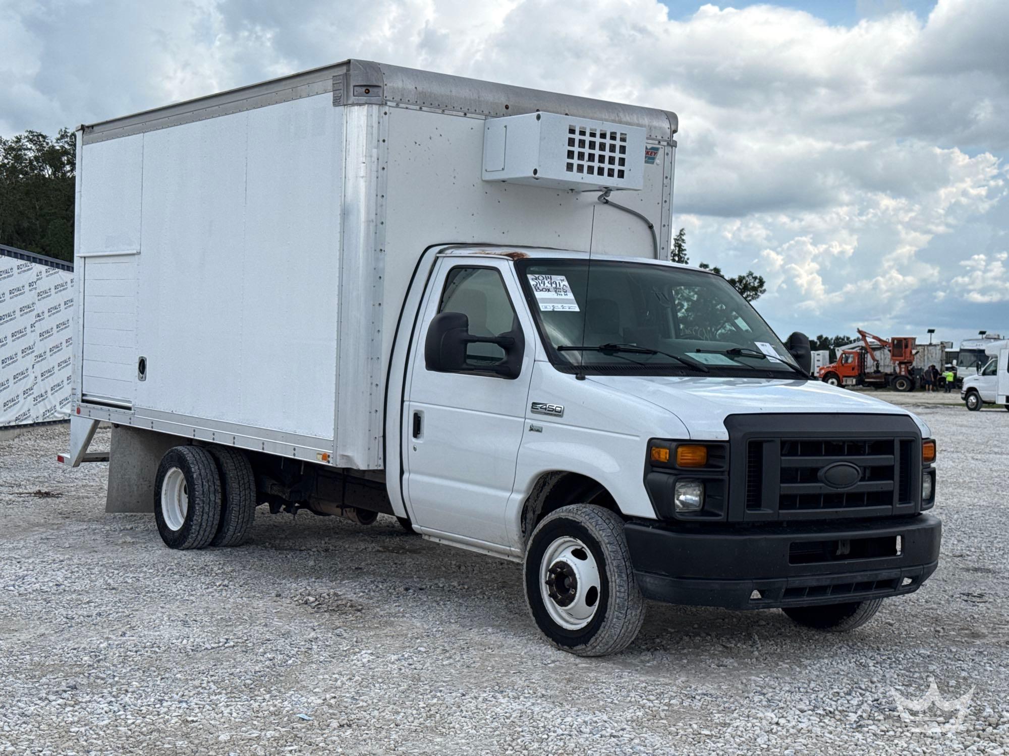 2014 Ford E450