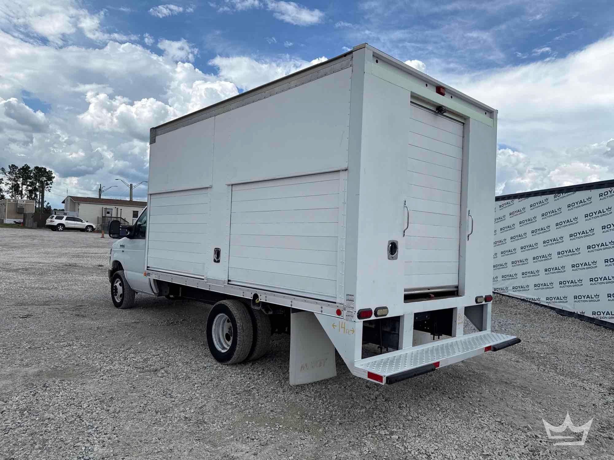 2014 Ford E450