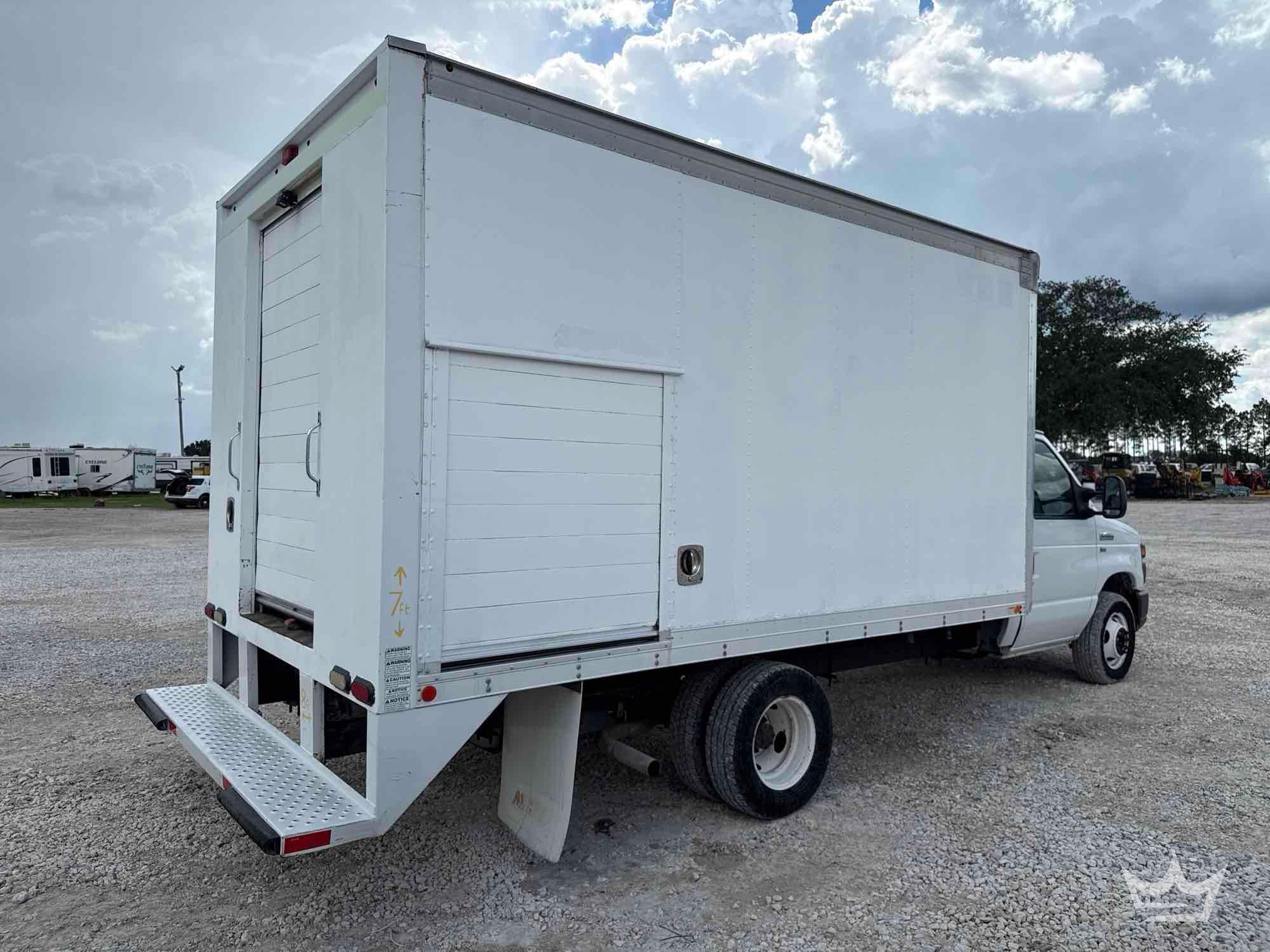 2014 Ford E450
