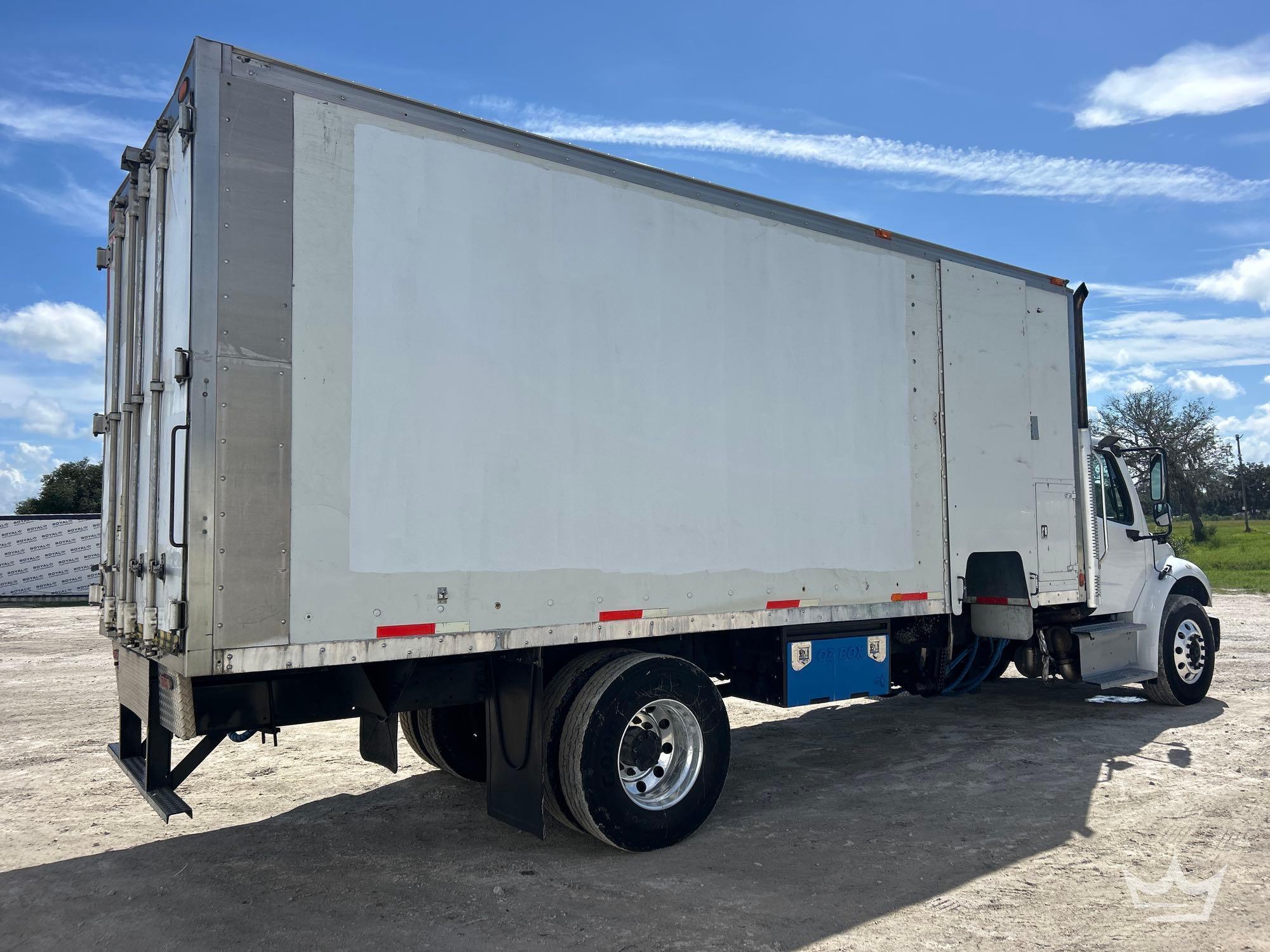 2016 Freightliner M2 106