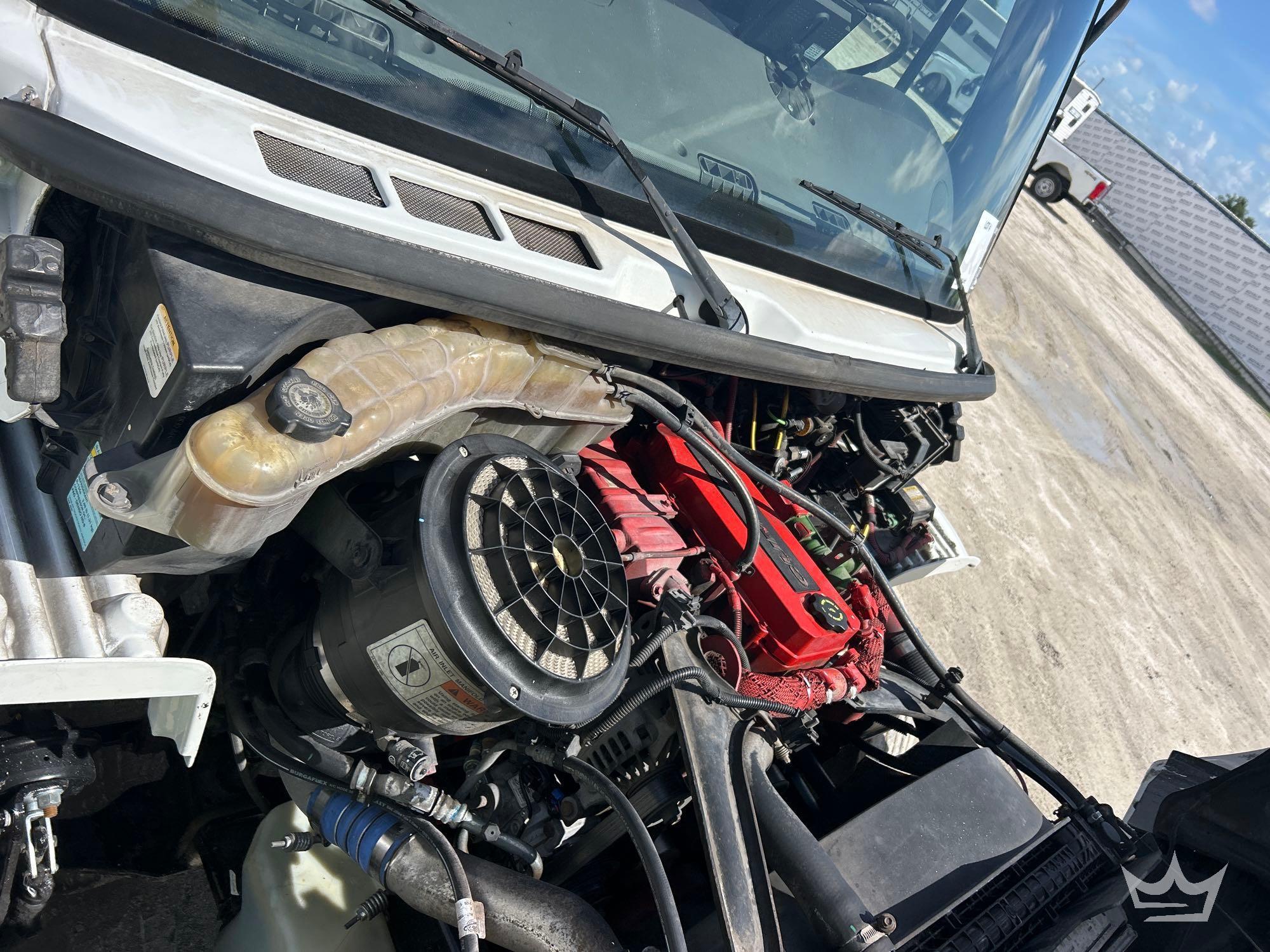 2016 Freightliner M2 106