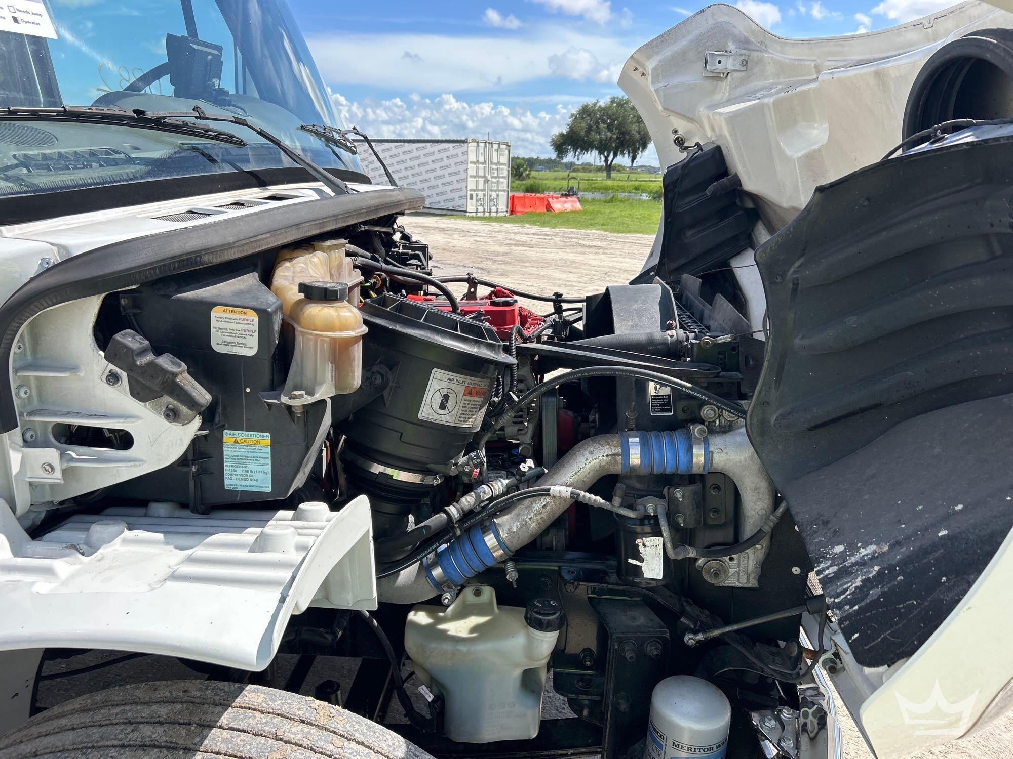 2016 Freightliner M2 106