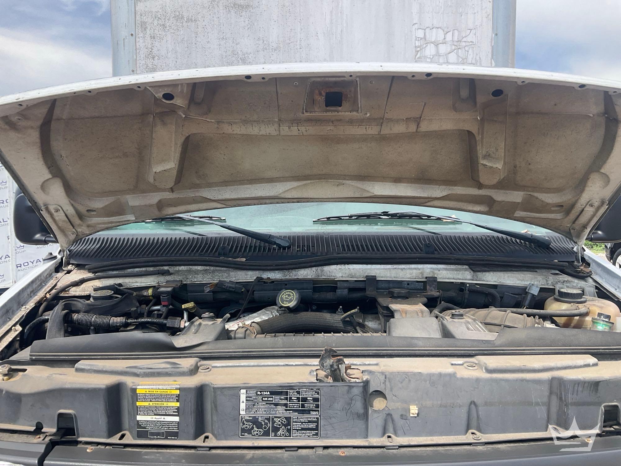 2004 Ford E450