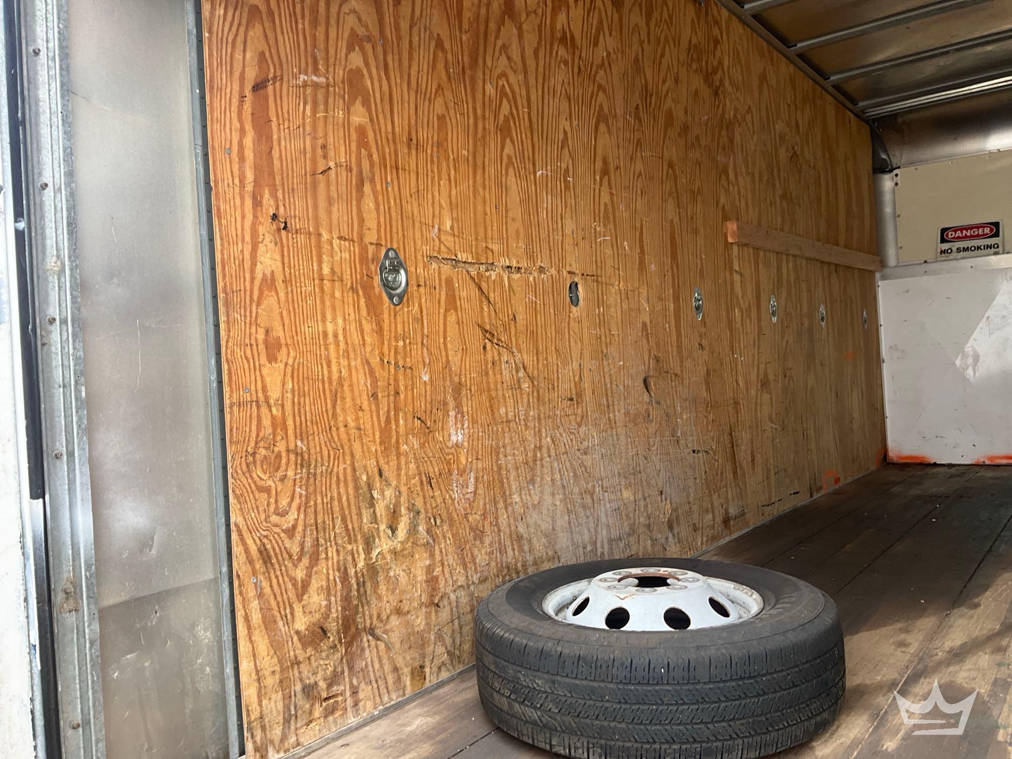 2004 Ford E450