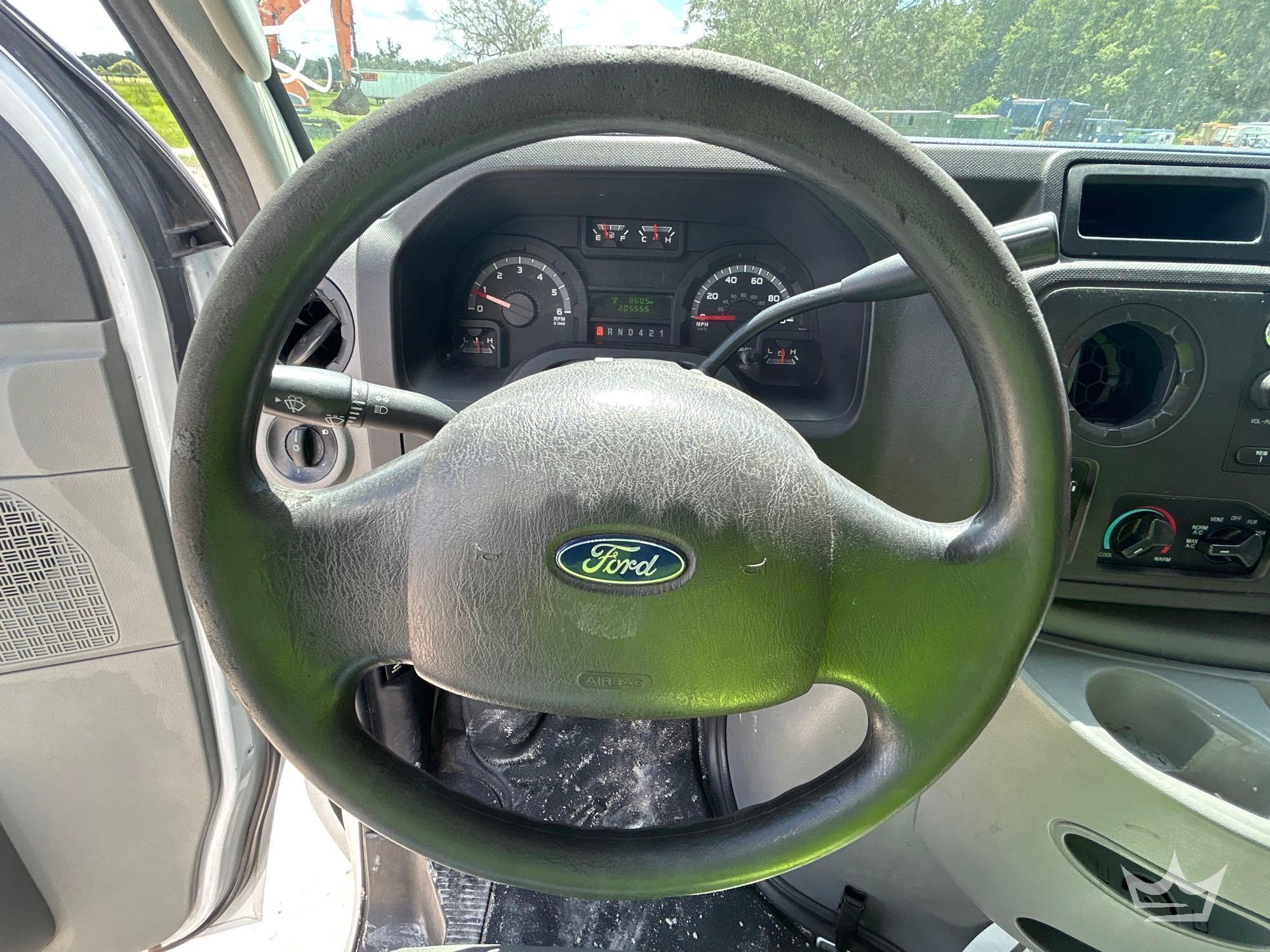 2019 Ford E350