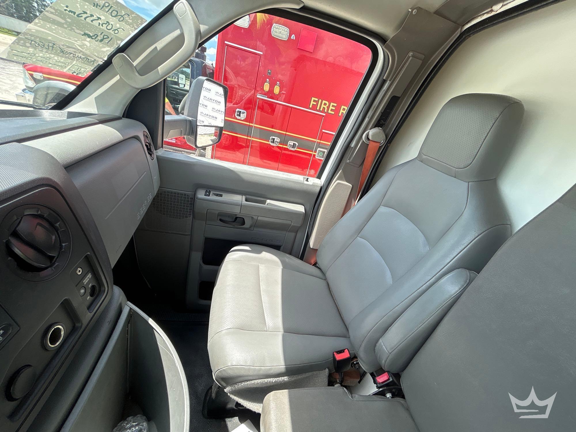 2019 Ford E350