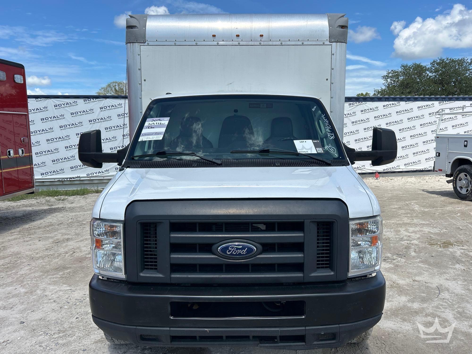 2019 Ford E350
