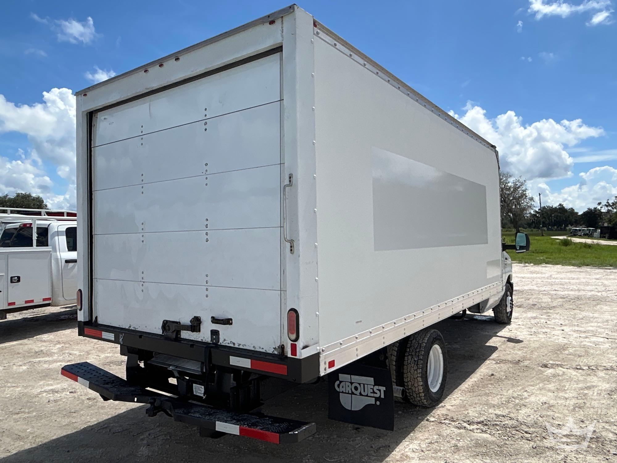 2019 Ford E350