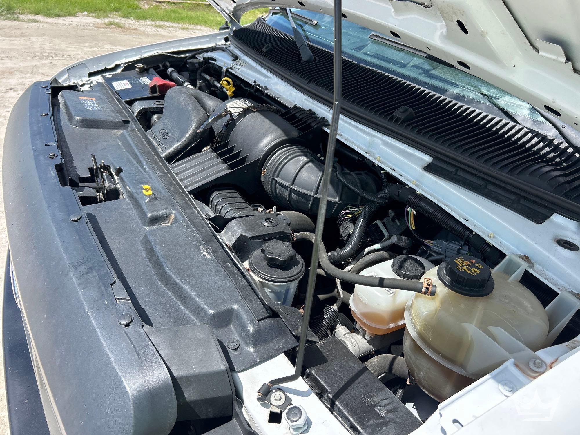 2019 Ford E350