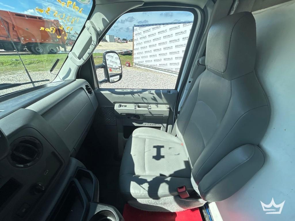 2019 Ford E350