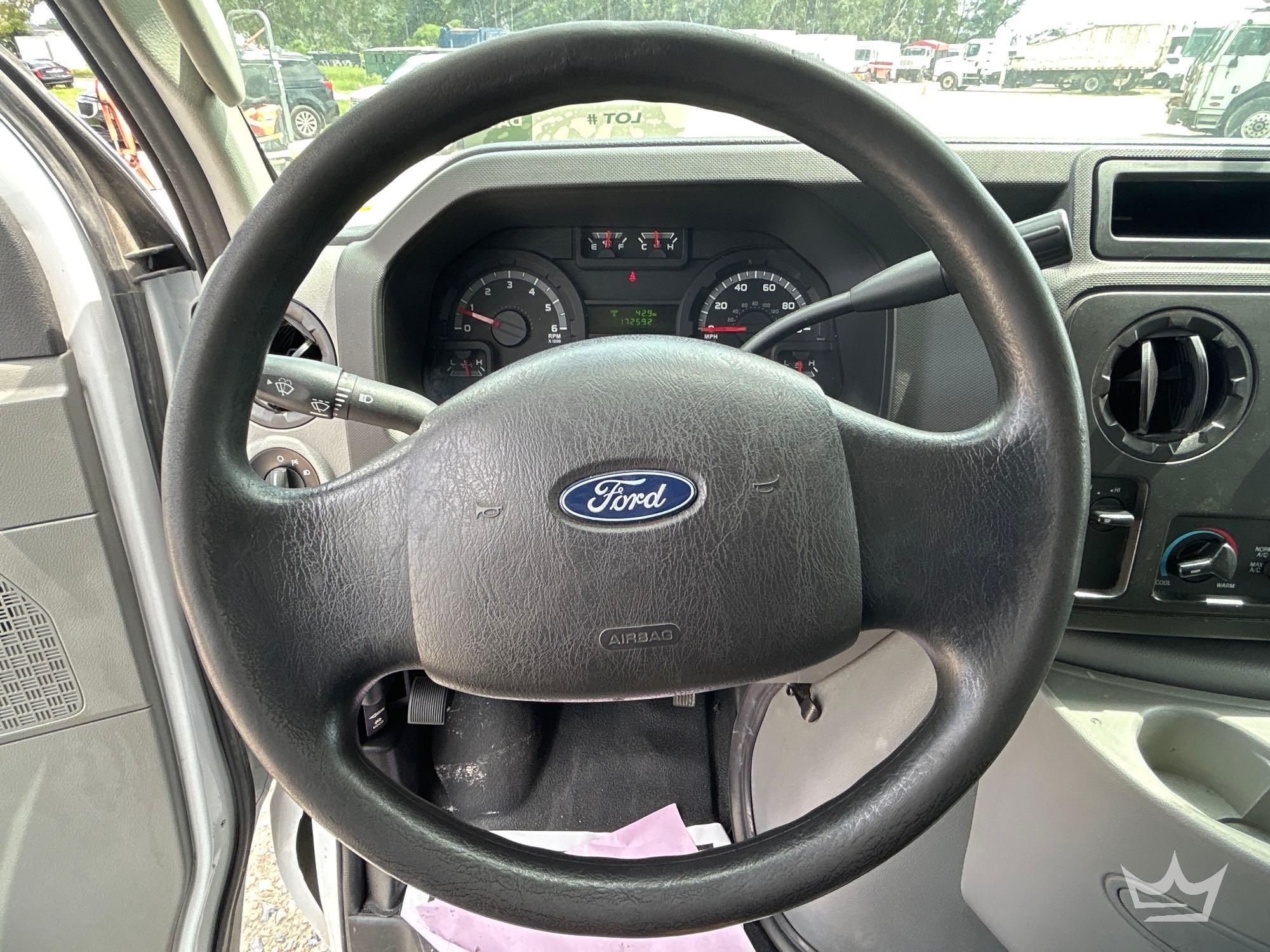 2019 Ford E350