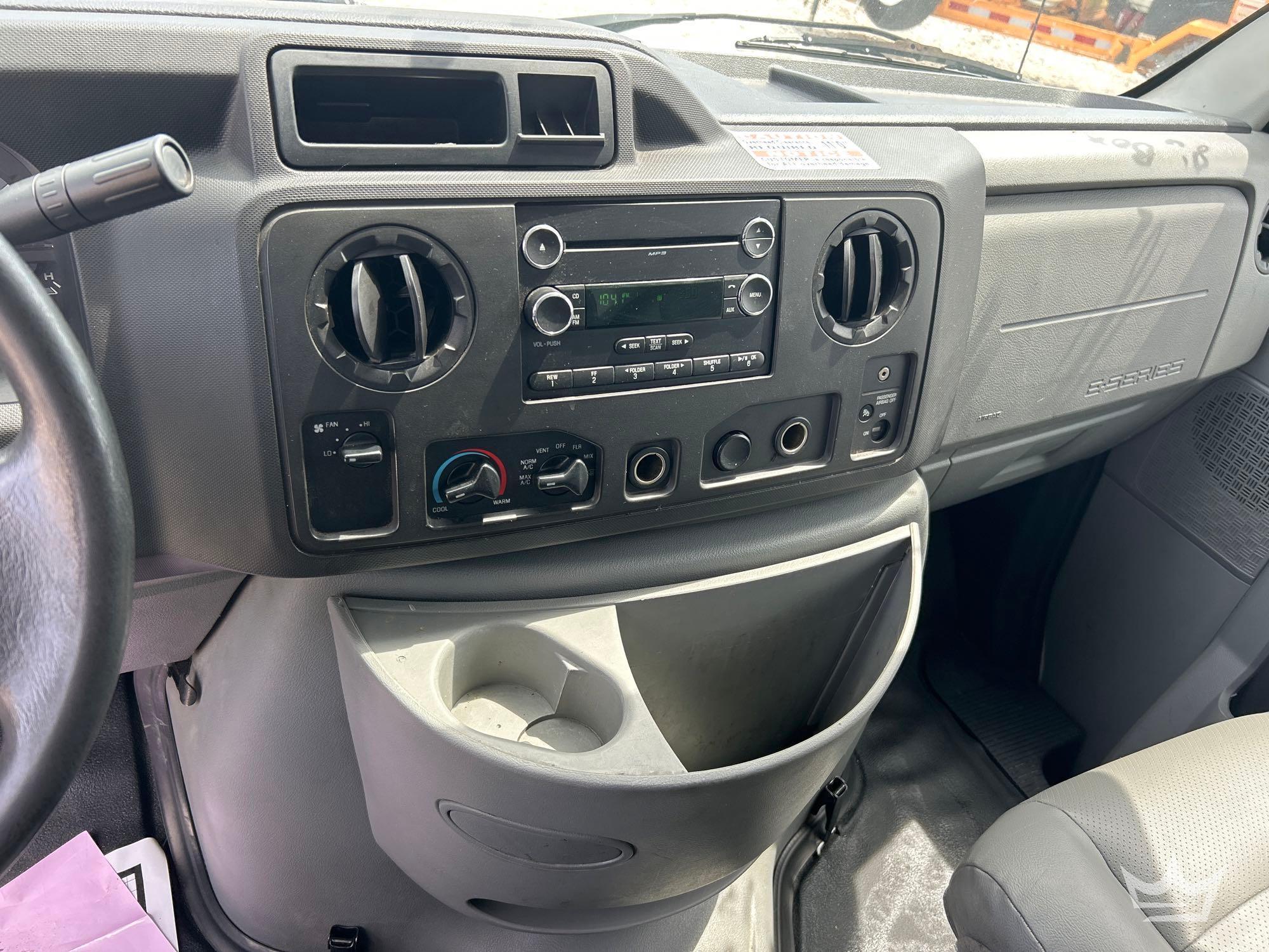 2019 Ford E350