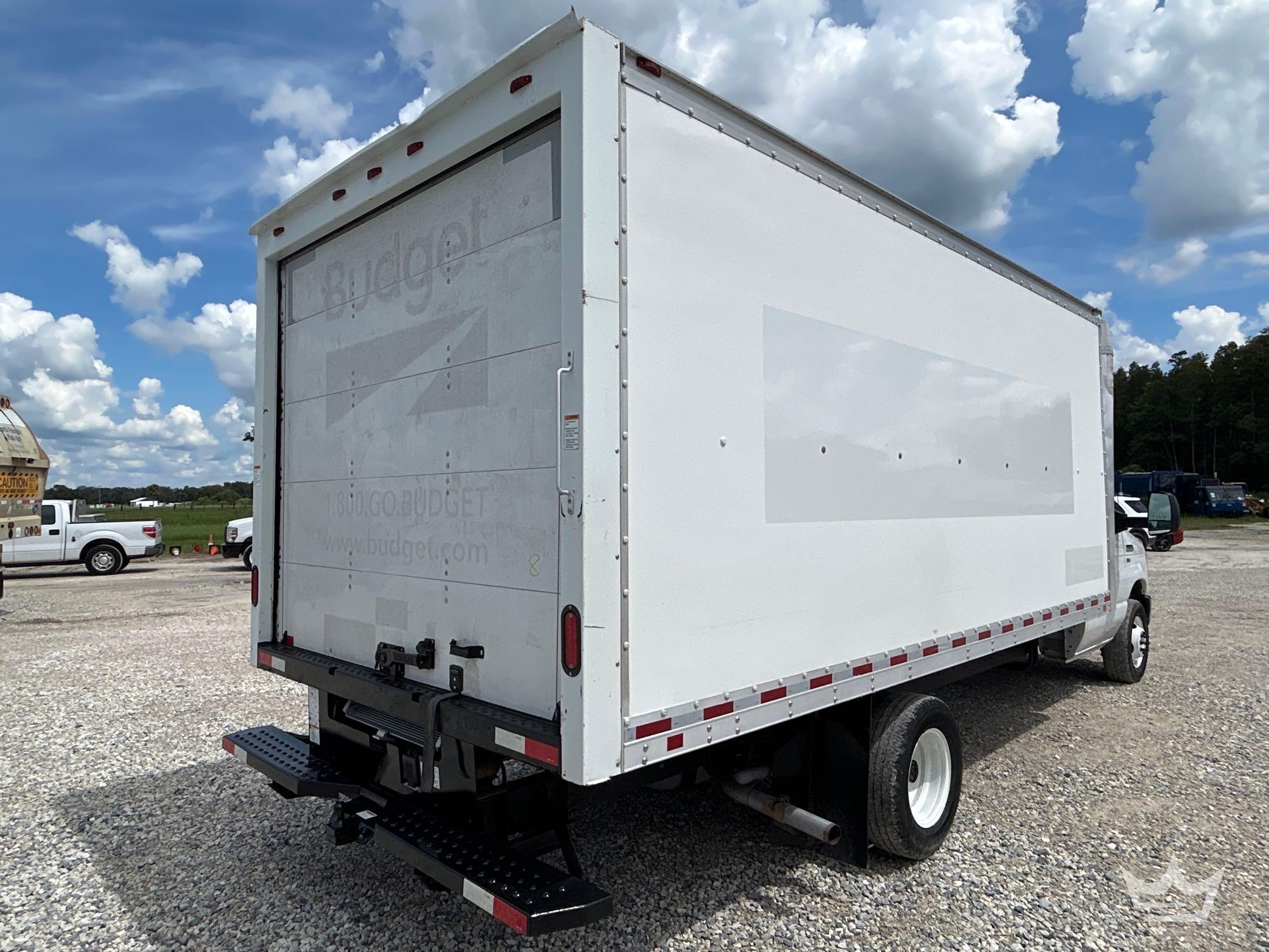 2019 Ford E350