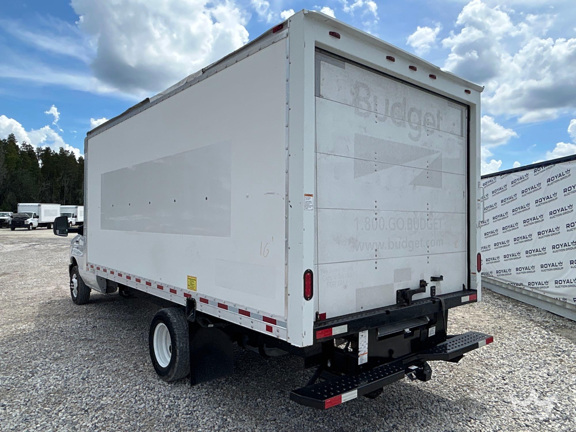 2019 Ford E350