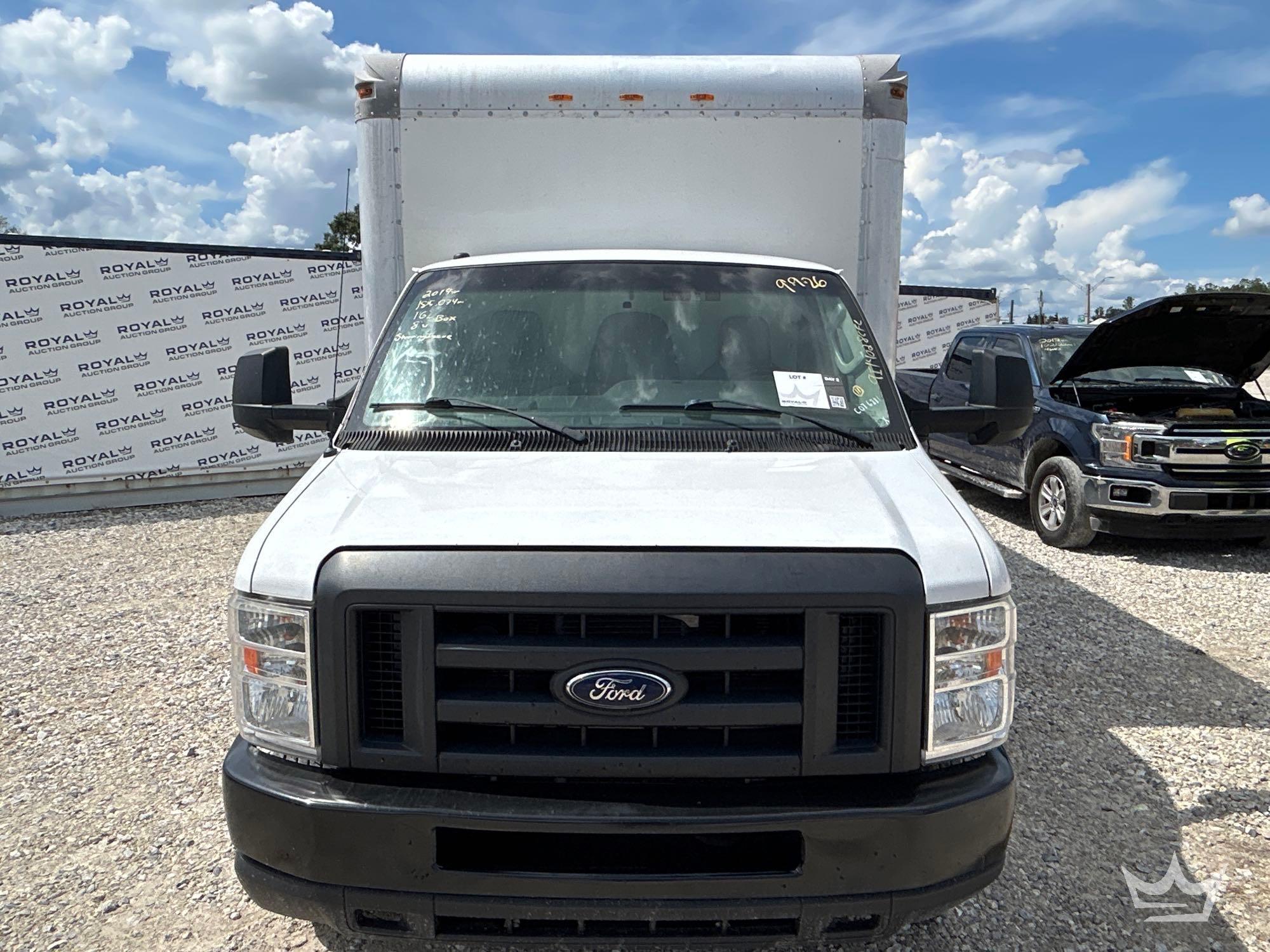 2019 Ford E350