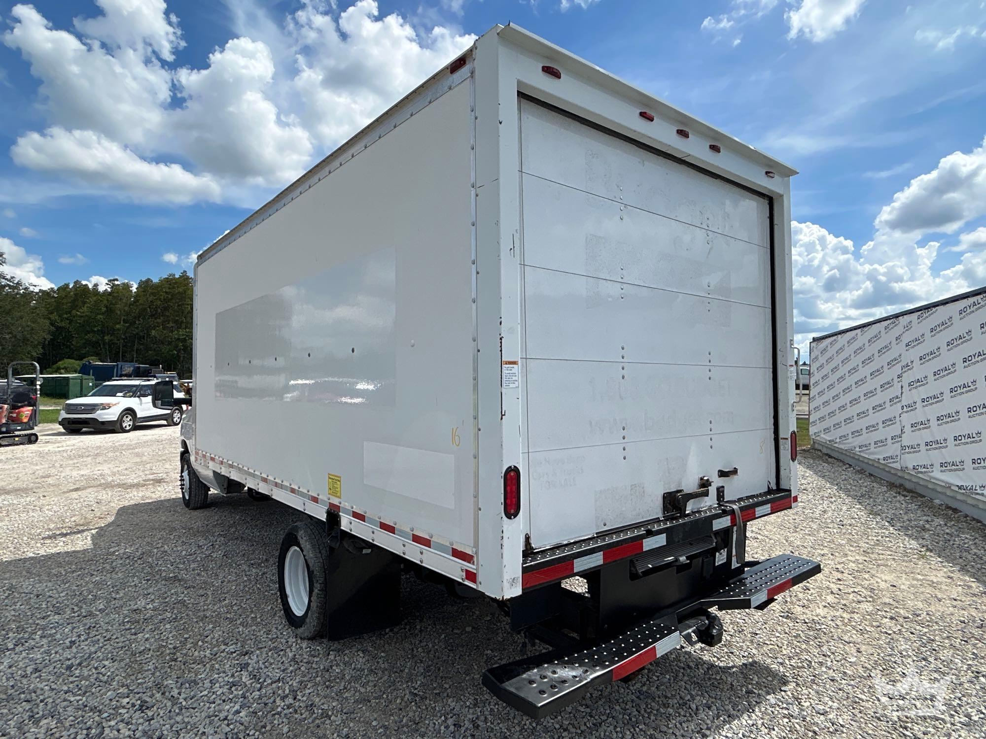 2019 Ford E350