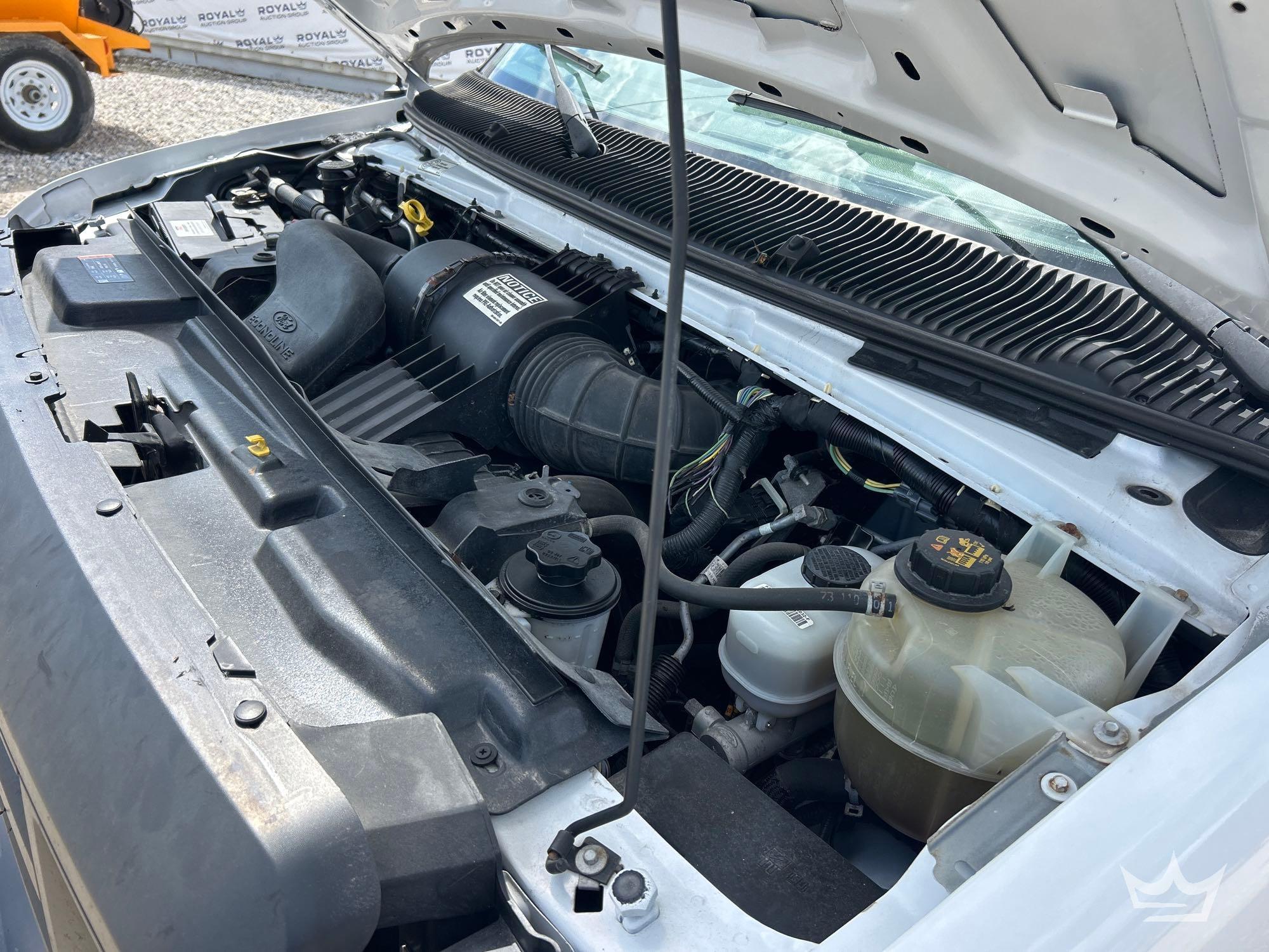 2019 Ford E350