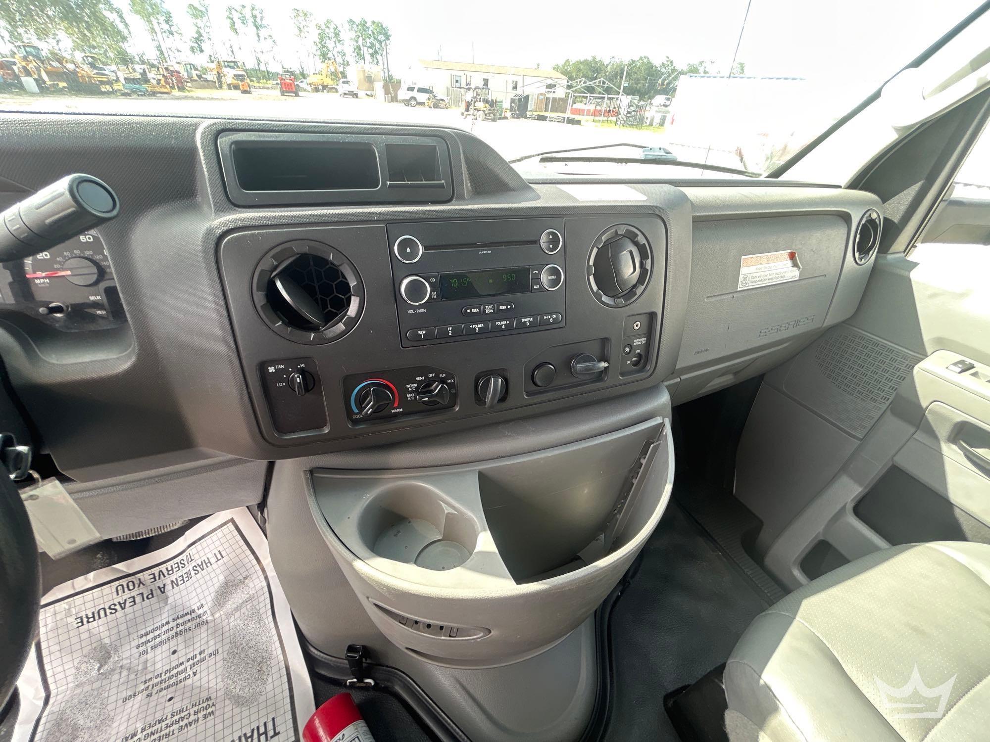 2019 Ford E350
