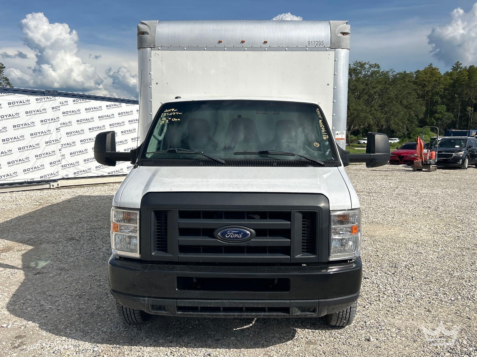 2019 Ford E350