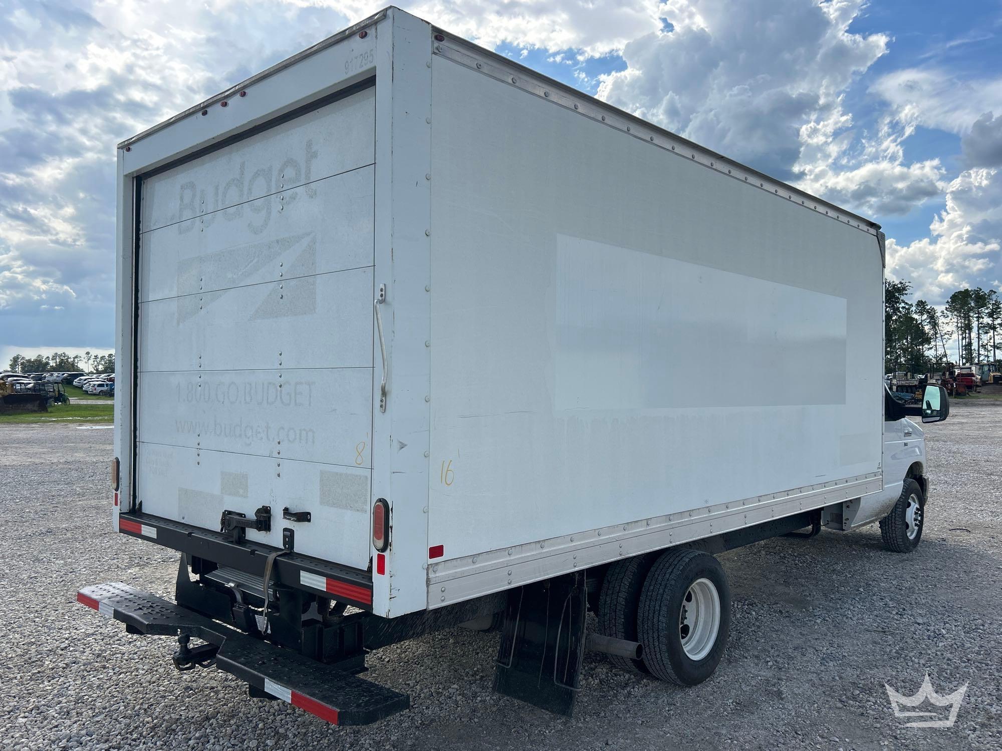 2019 Ford E350