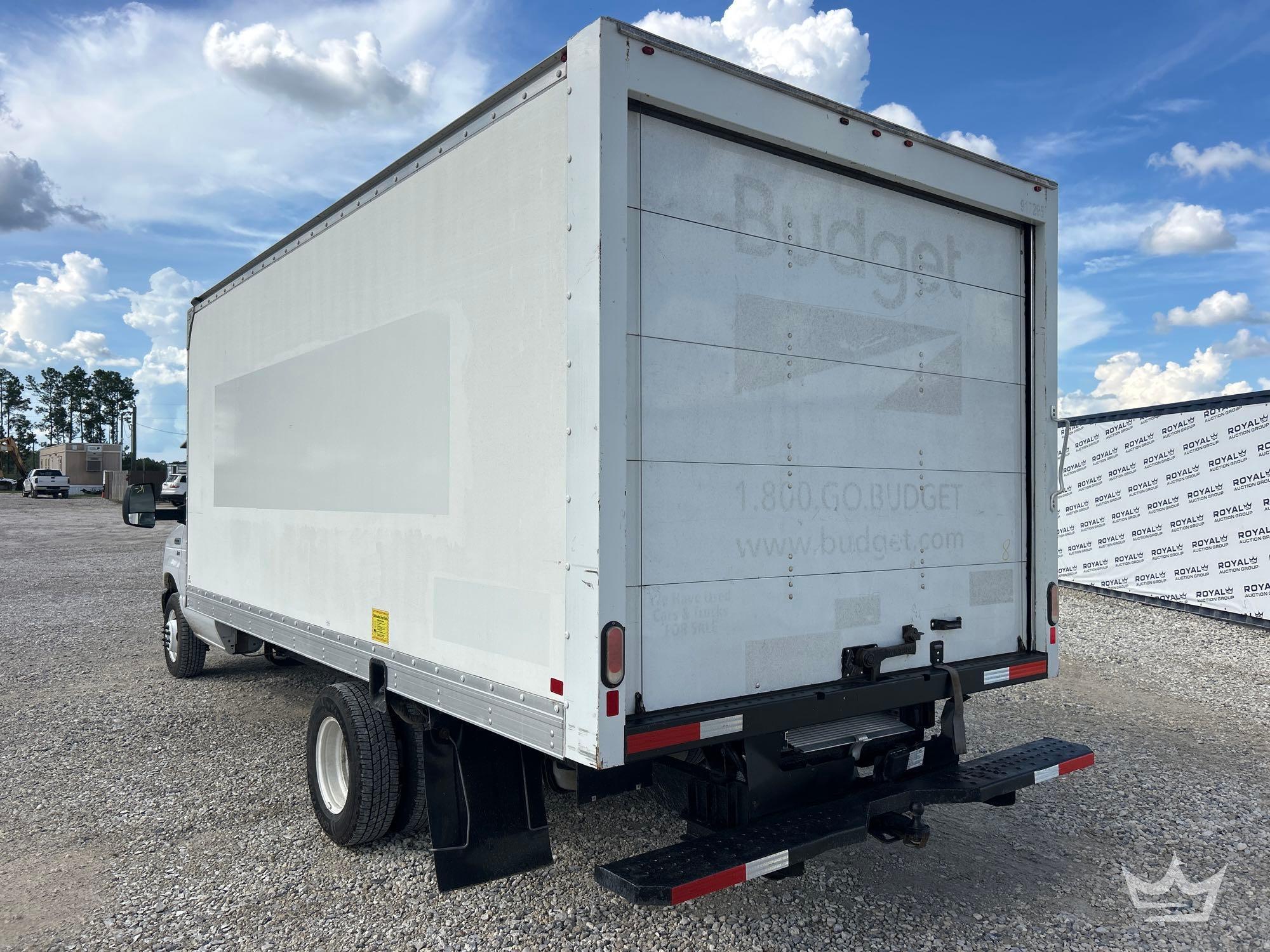 2019 Ford E350