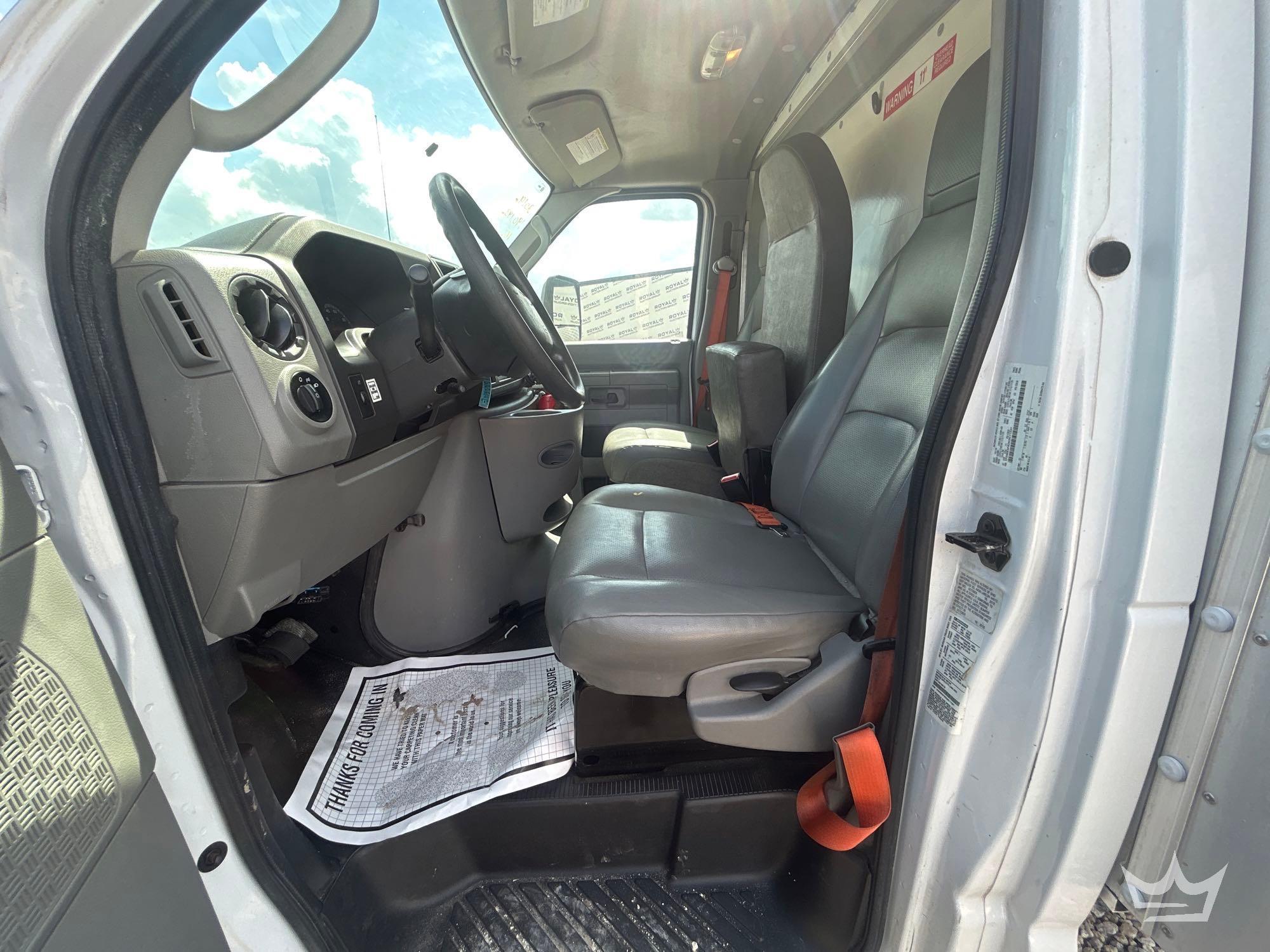 2019 Ford E350