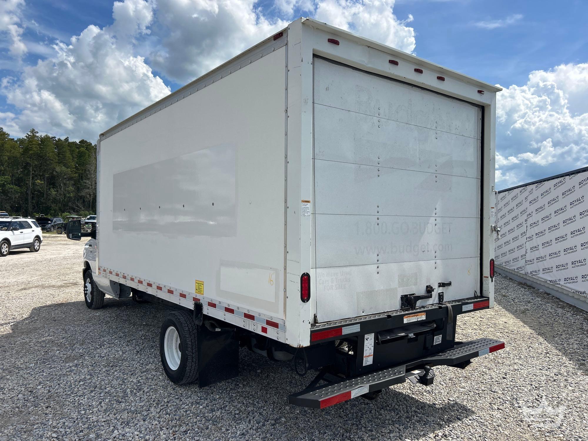 2019 Ford E350