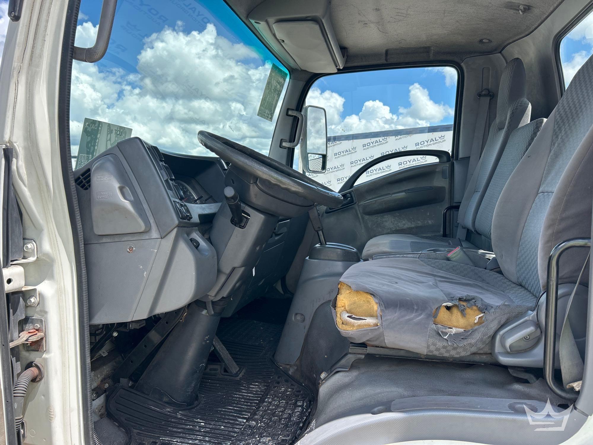 2013 Isuzu NPR