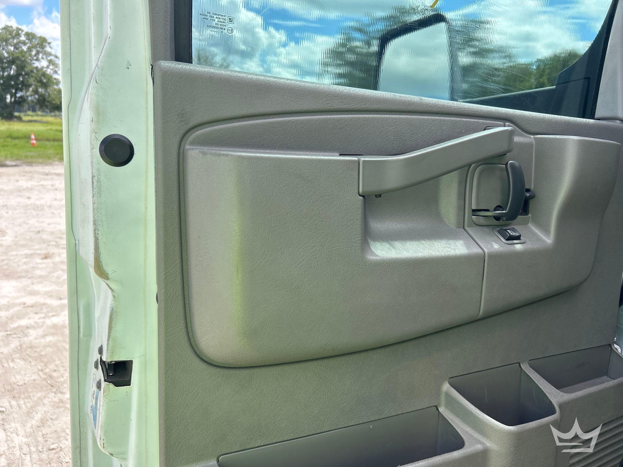 2017 Chevrolet EXPRESS 3500