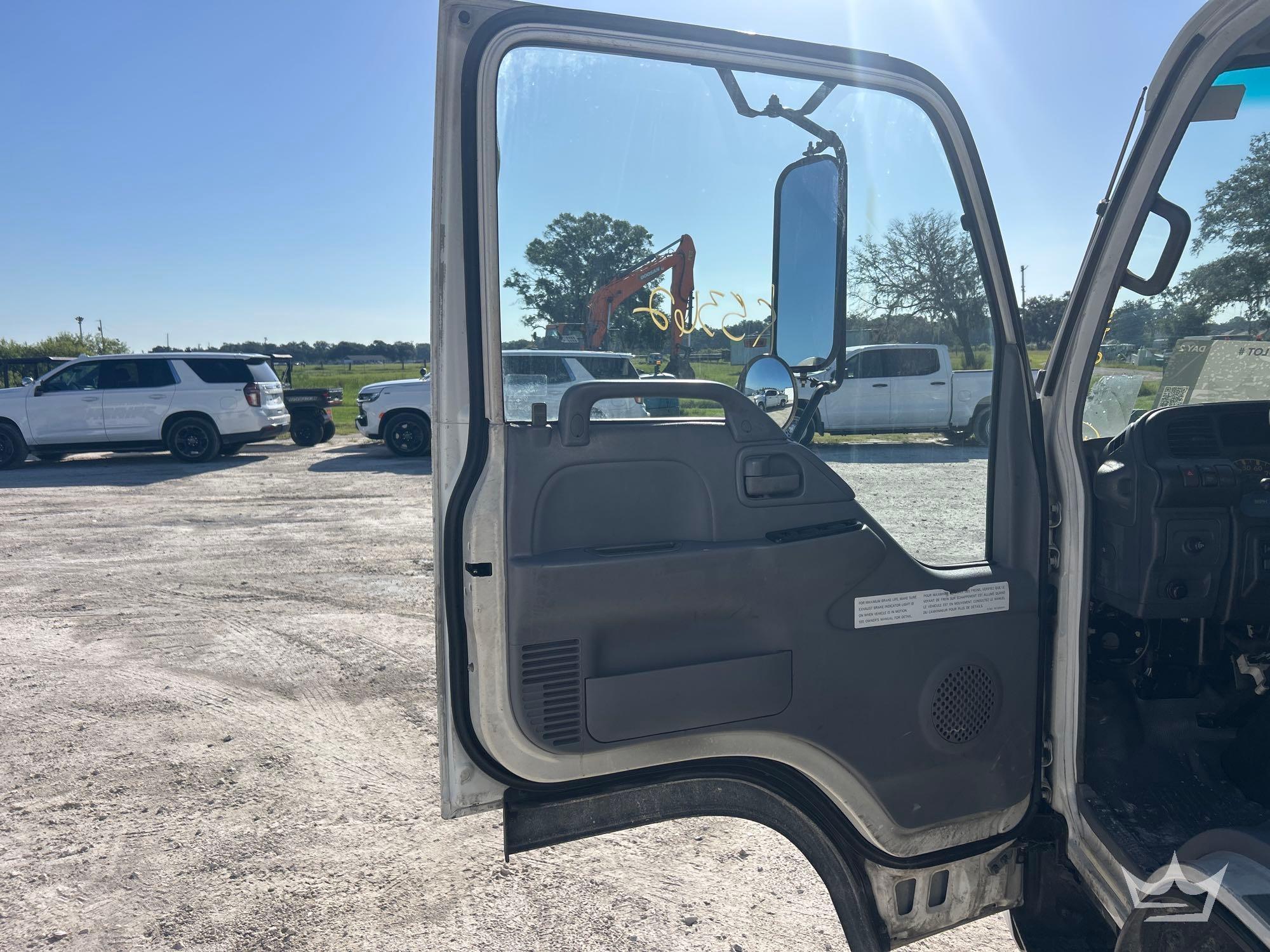 2006 Isuzu NPR