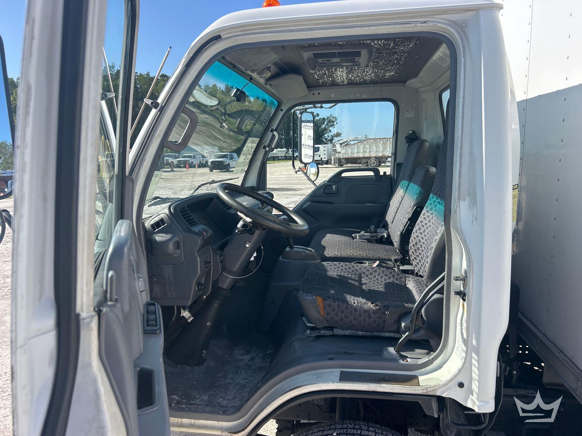 2006 Isuzu NPR