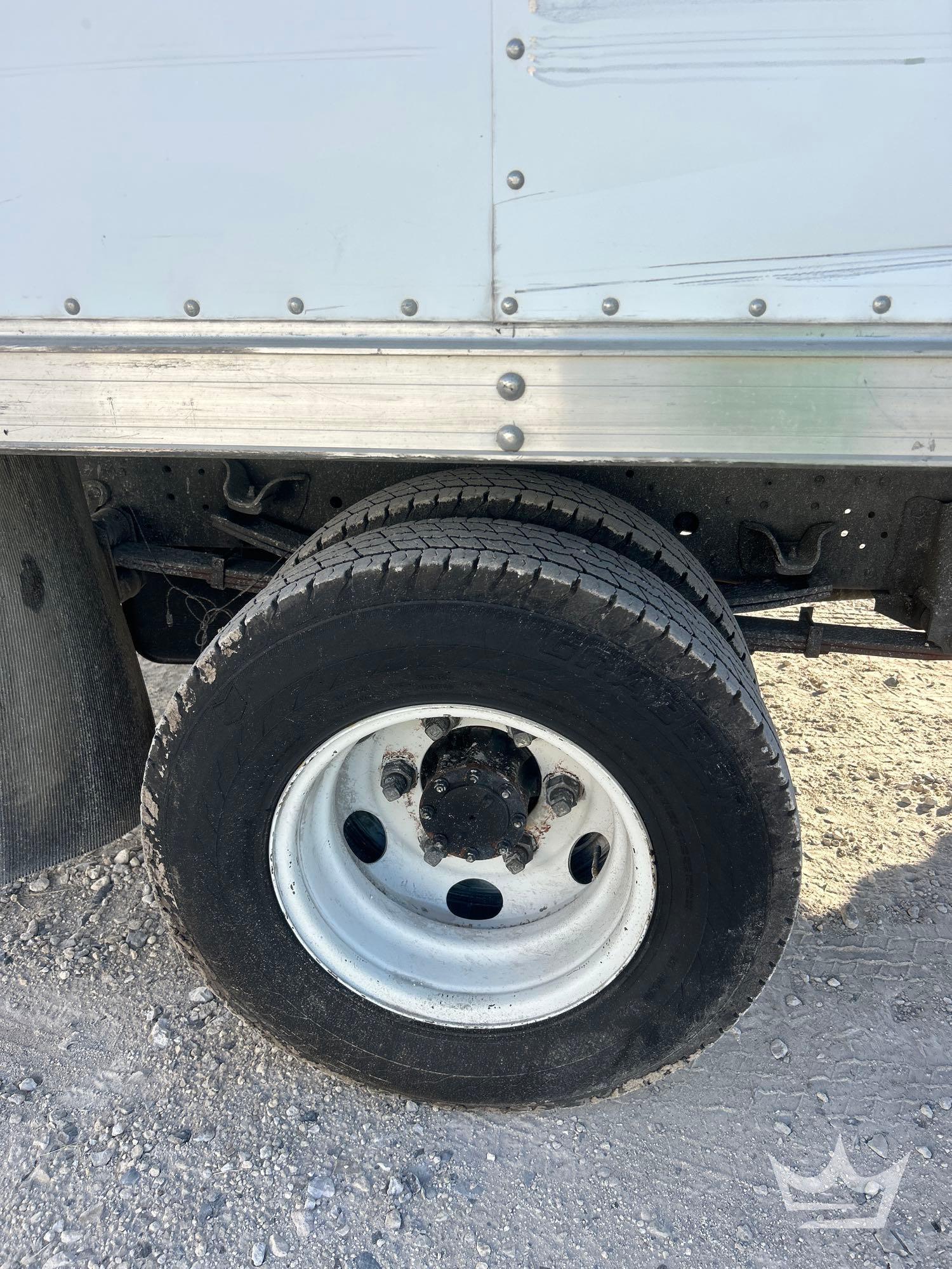 2006 Isuzu NPR