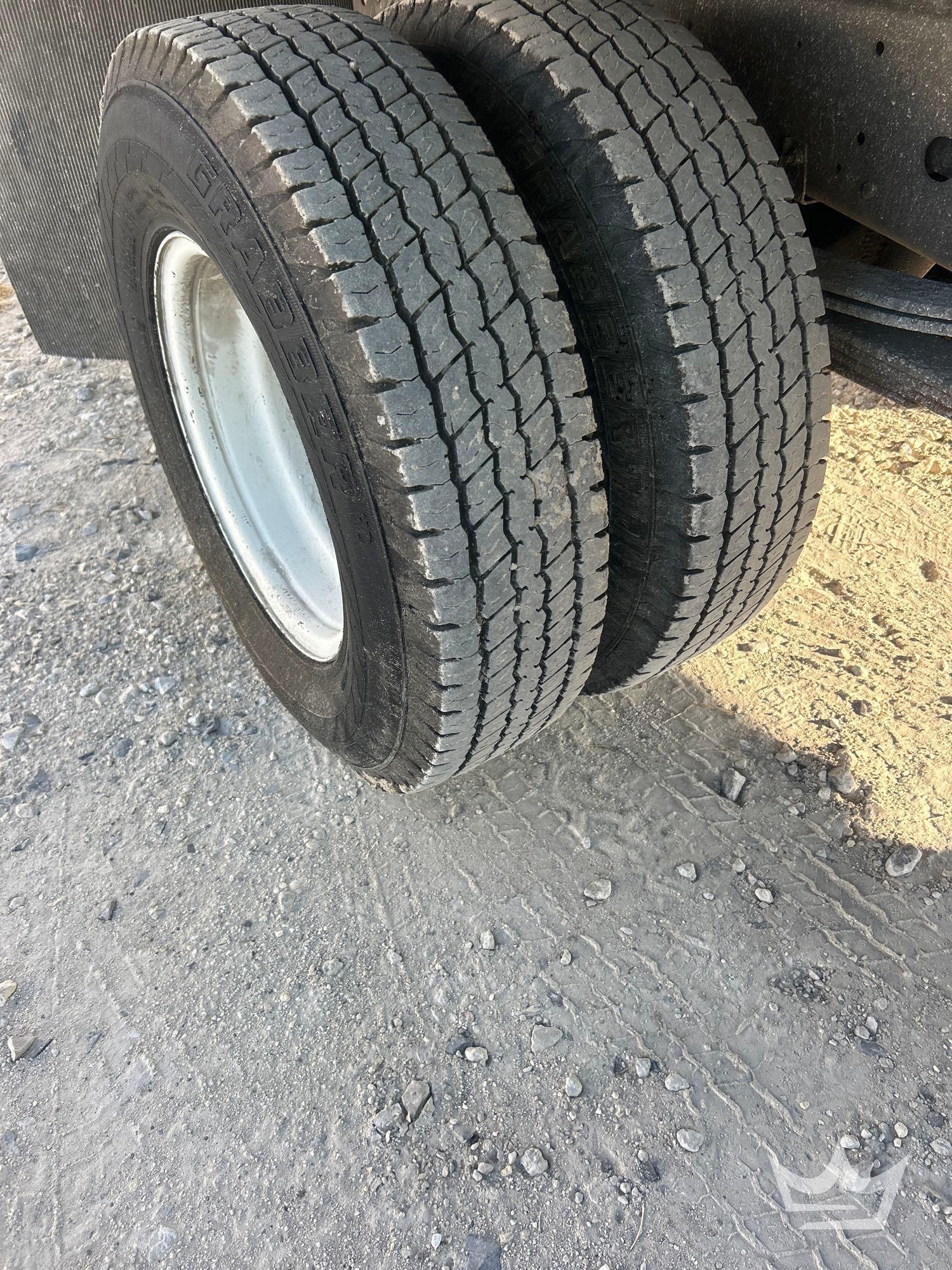 2006 Isuzu NPR