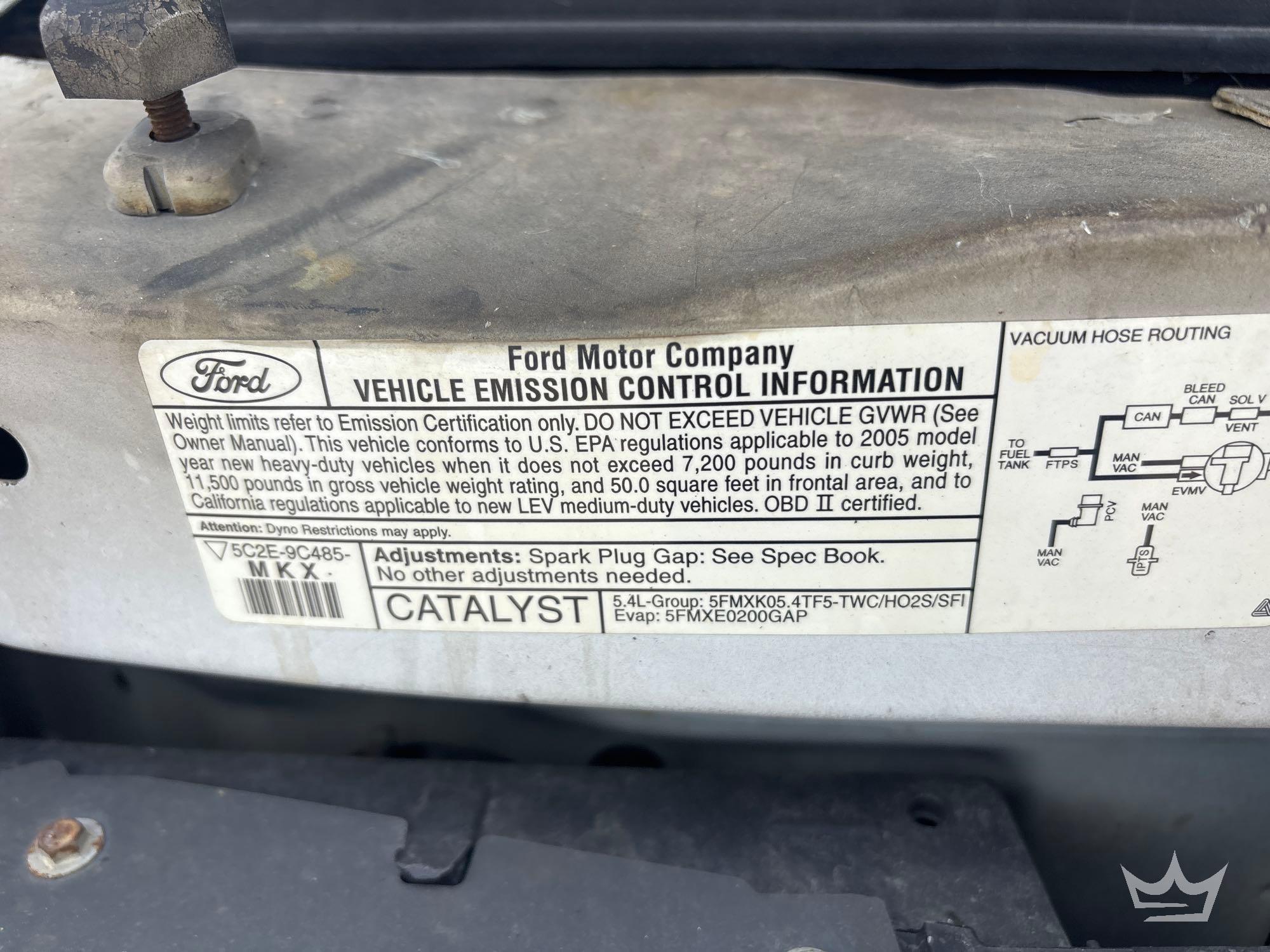 2005 Ford E-250