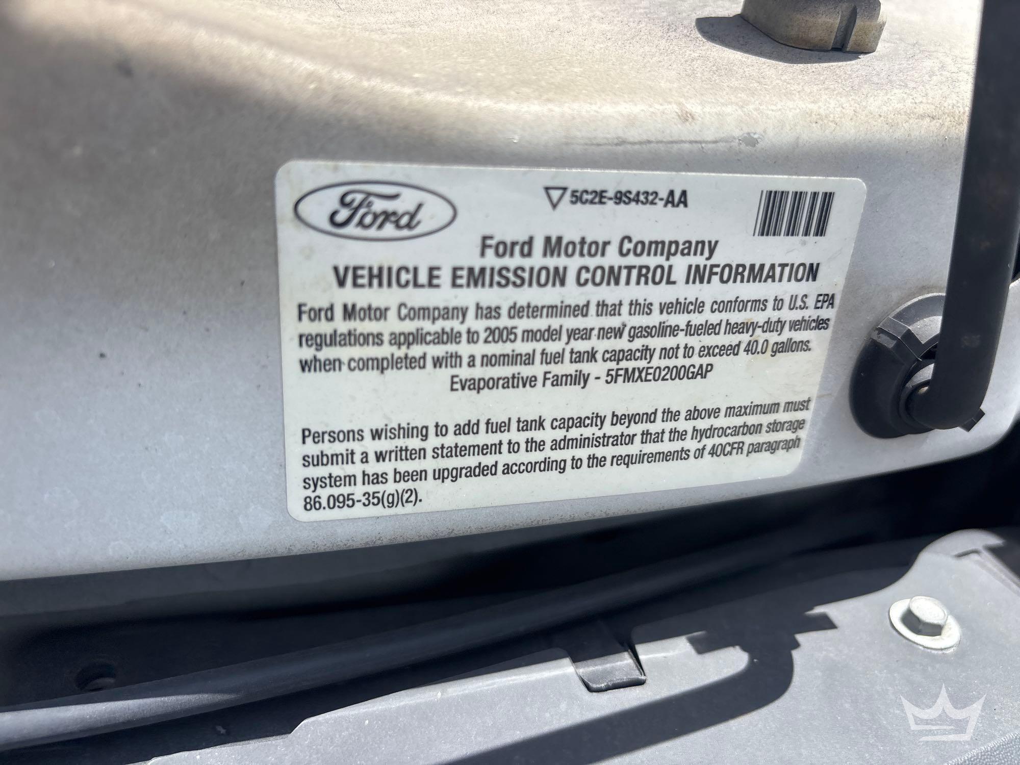 2005 Ford E-250
