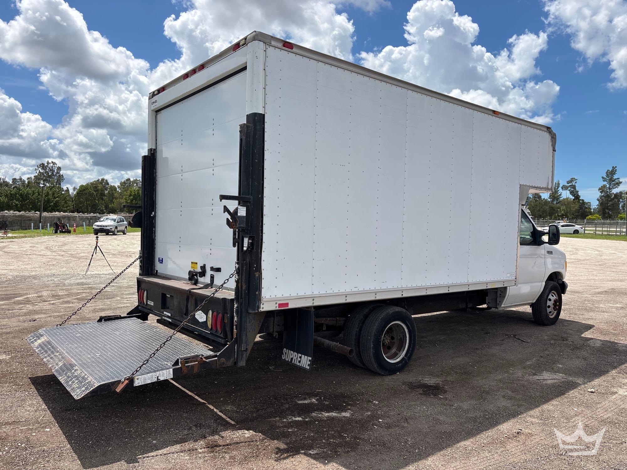 2005 Ford E-250