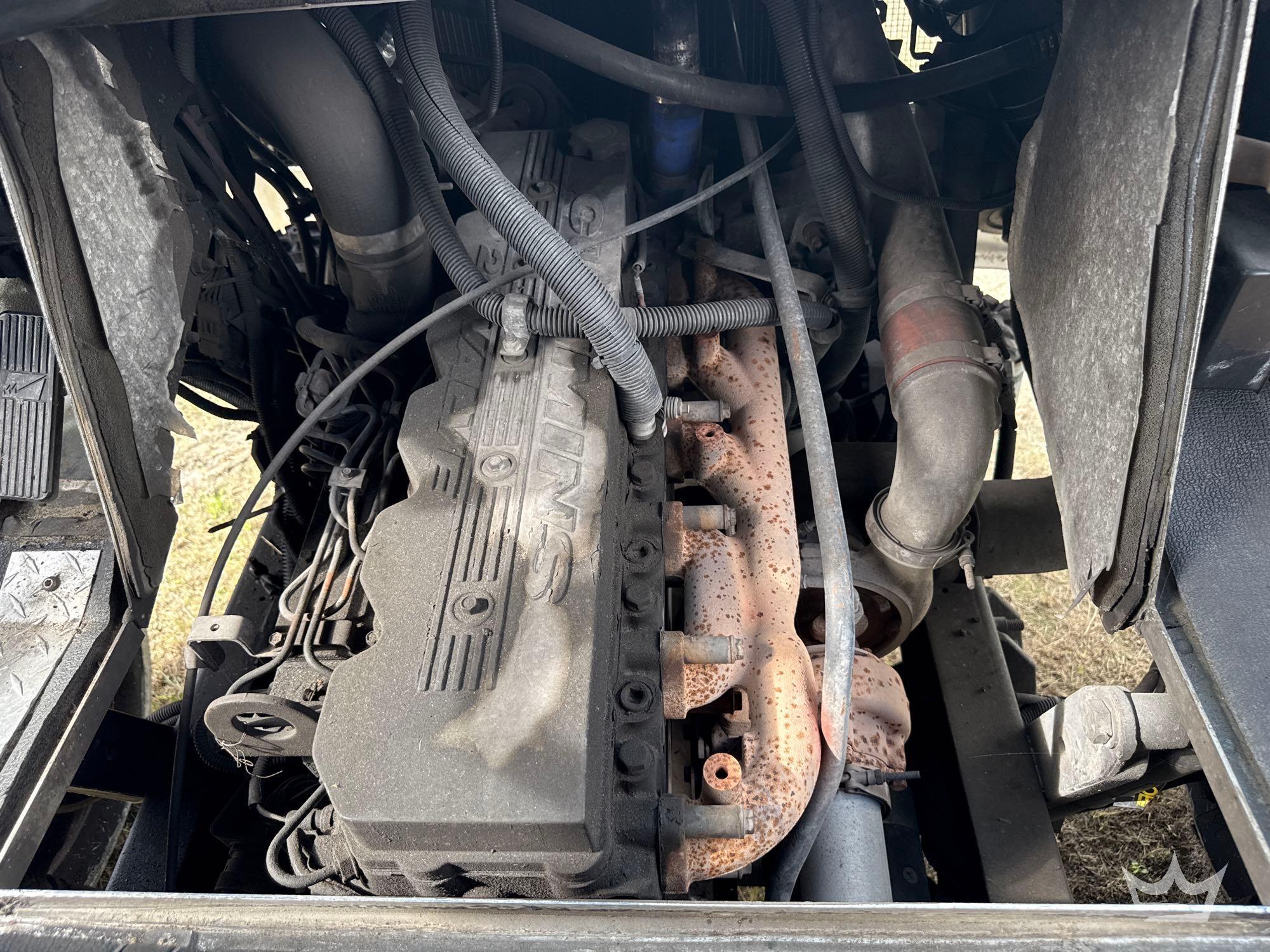 2000 Freightliner MT45