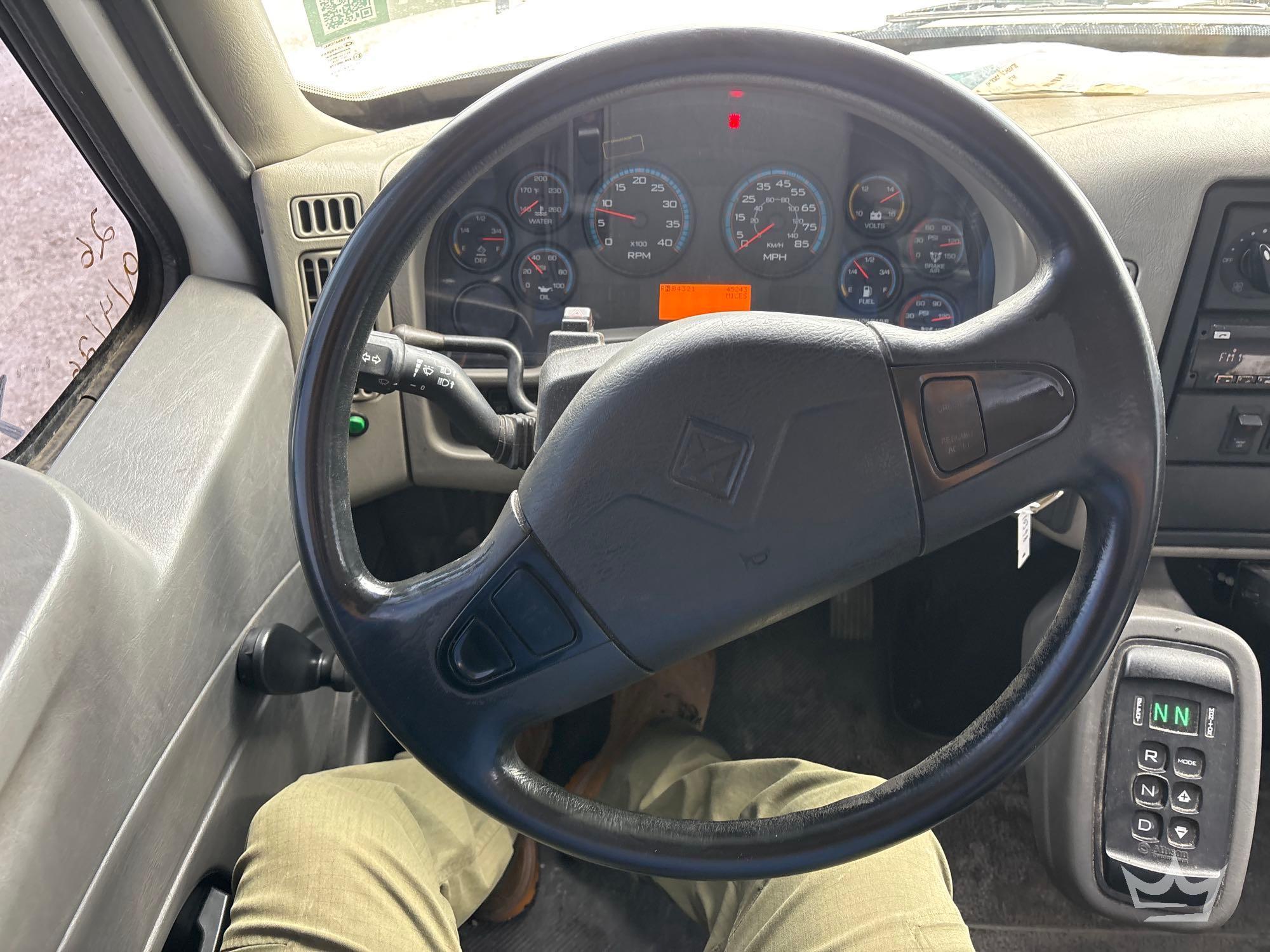 2018 International DURASTAR 4300