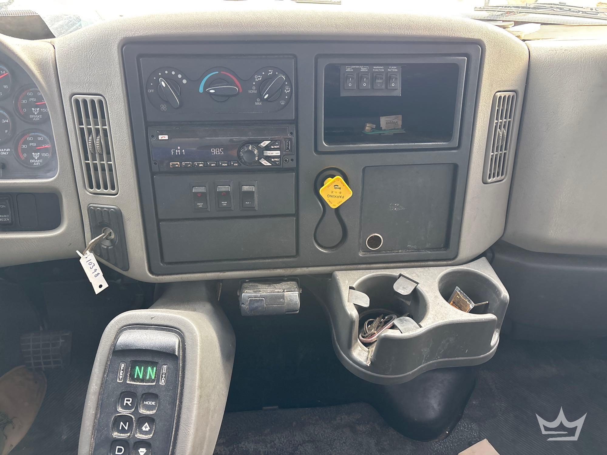 2018 International DURASTAR 4300