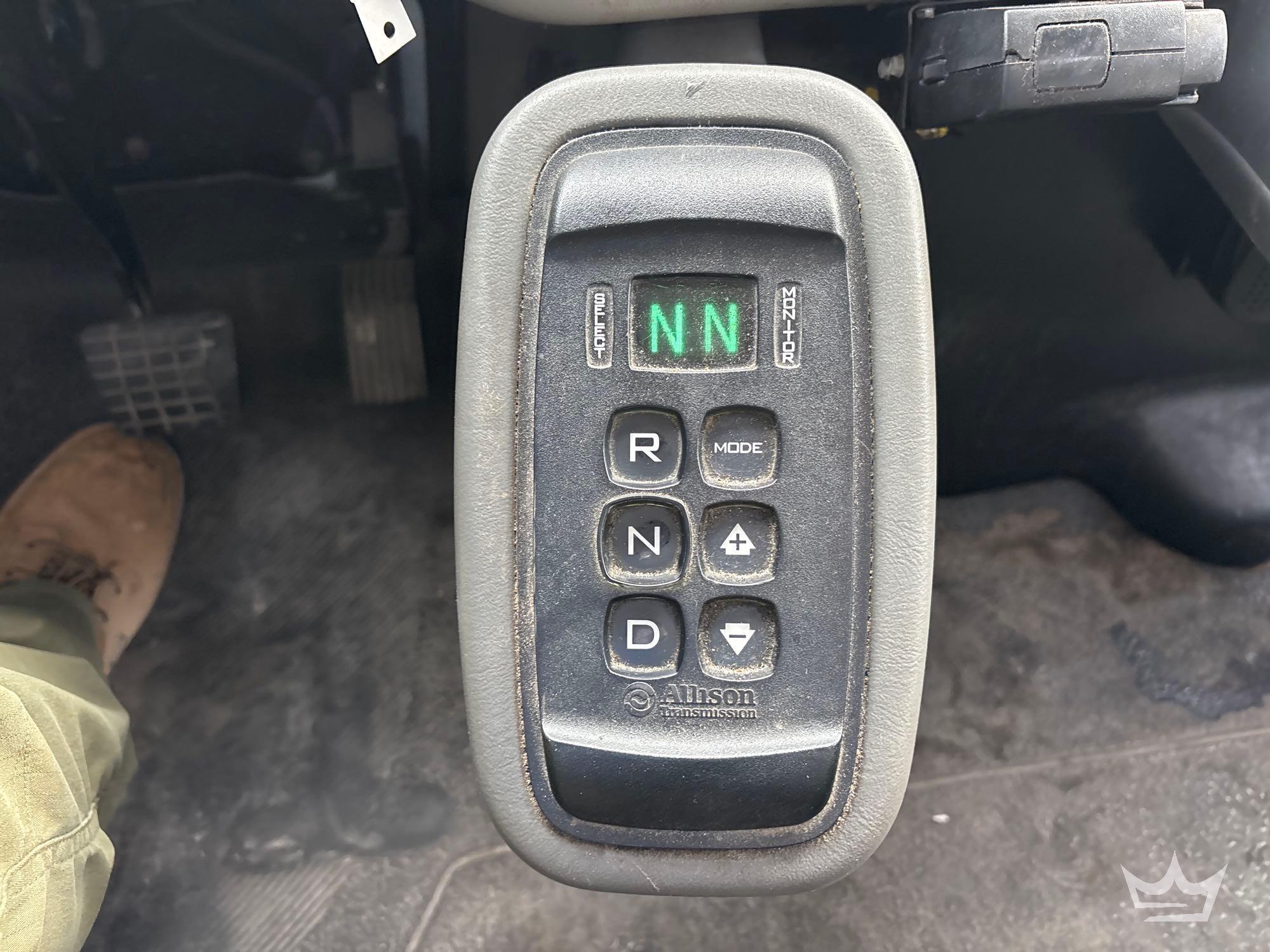 2018 International DURASTAR 4300