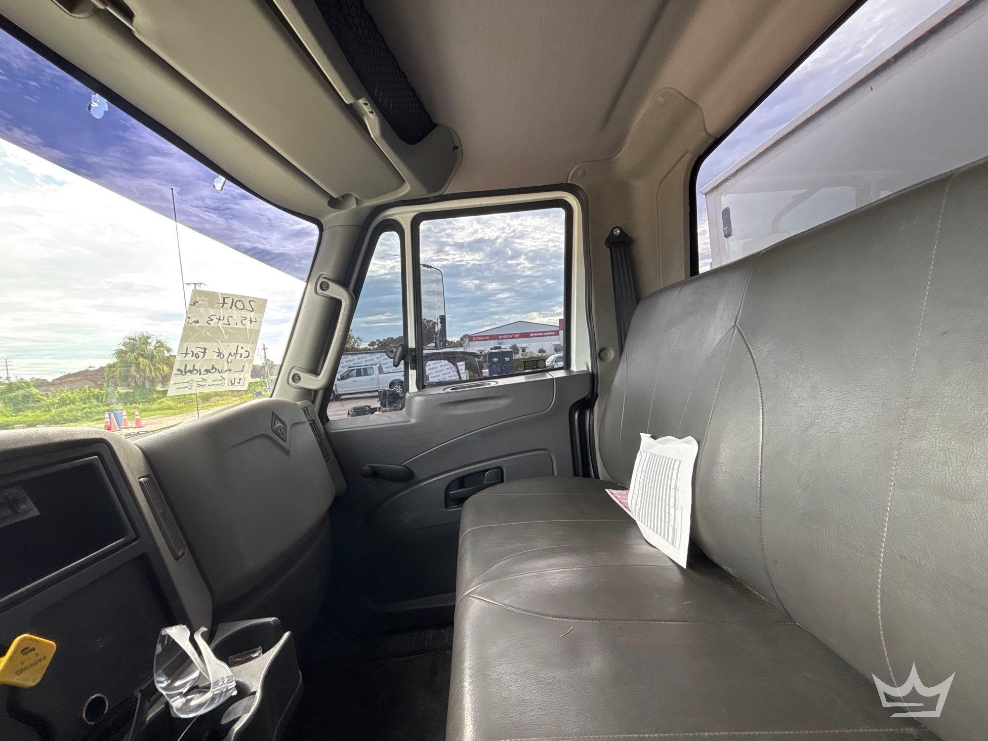 2018 International DURASTAR 4300