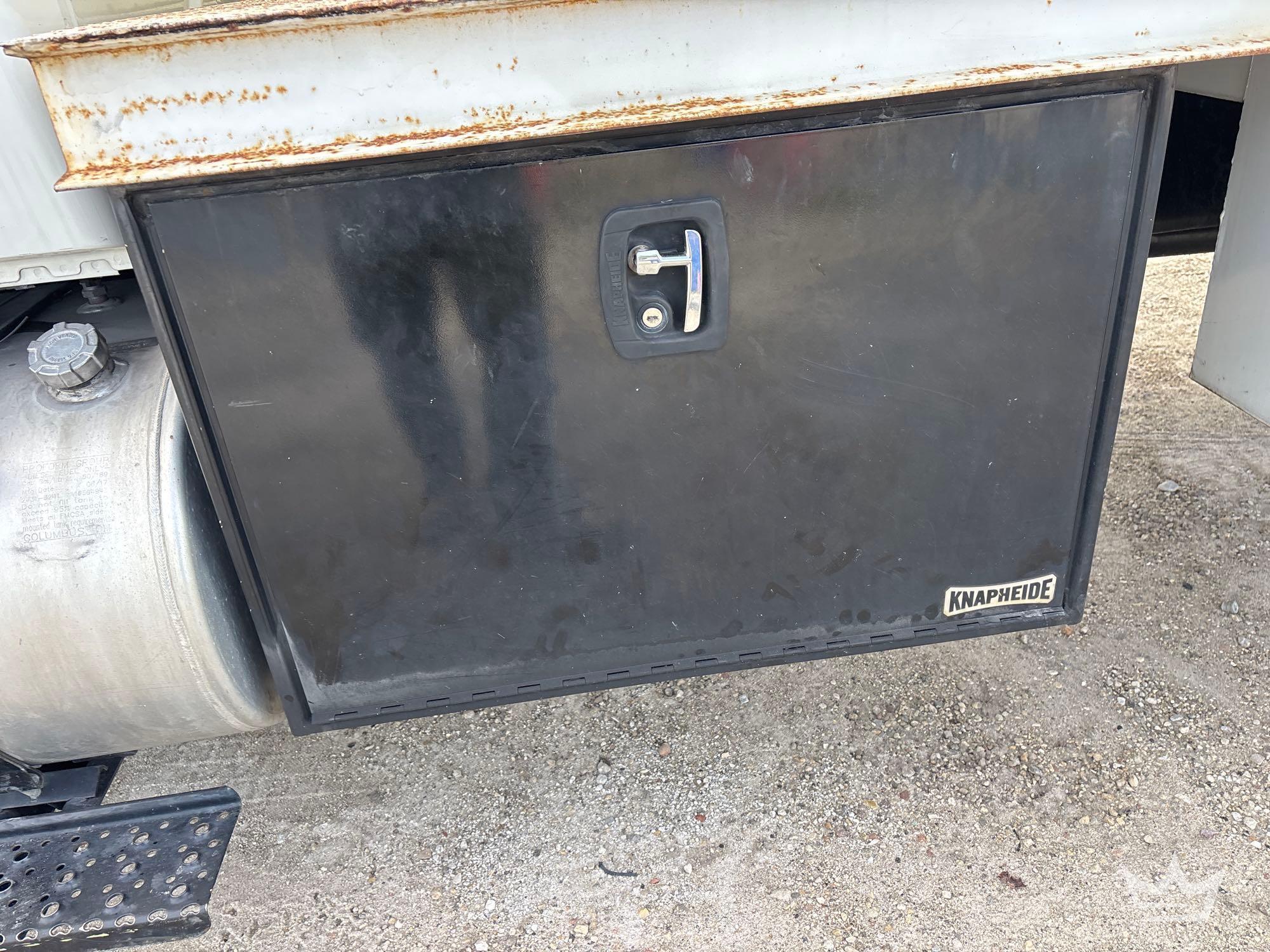 2018 International DURASTAR 4300
