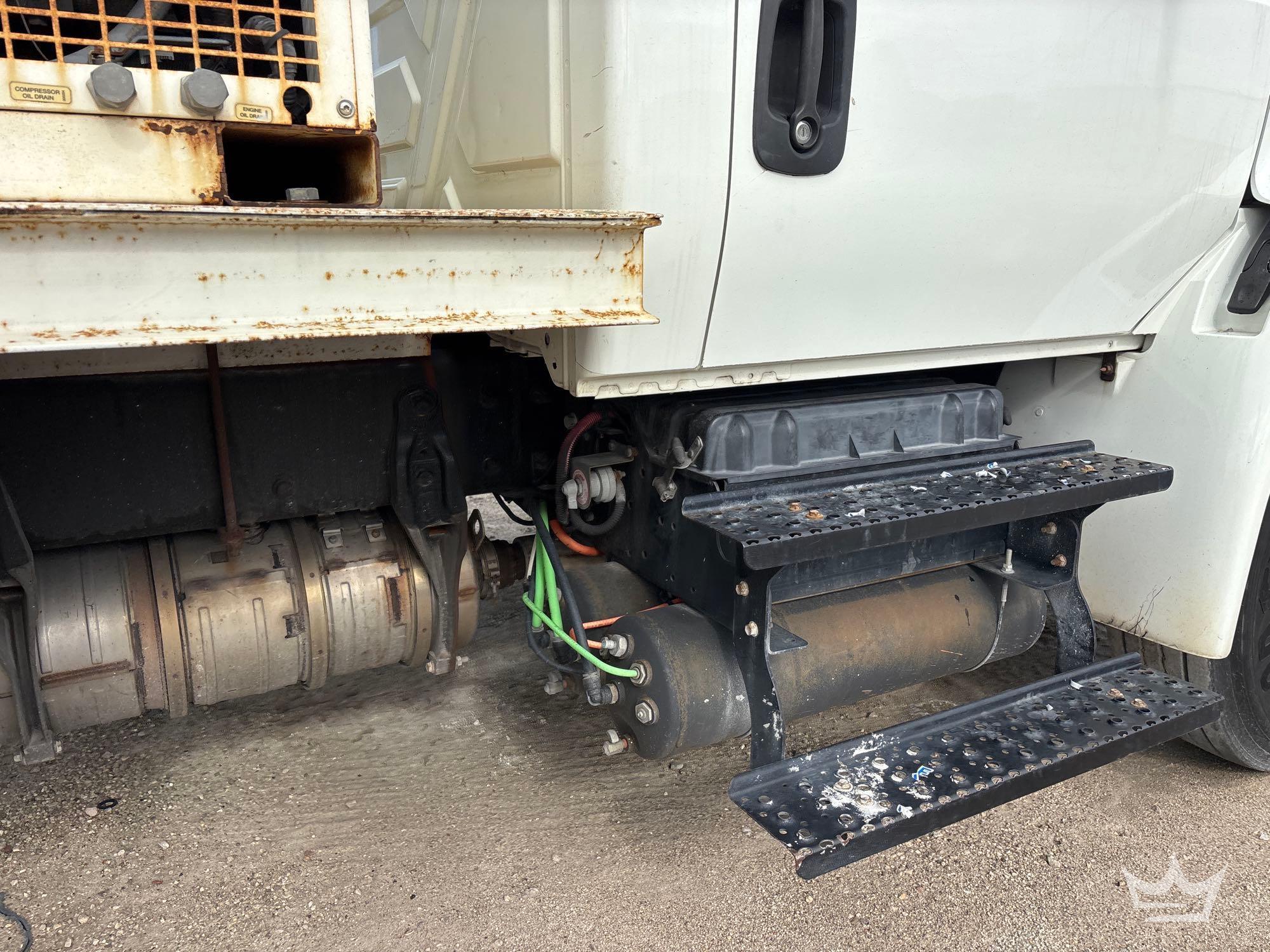 2018 International DURASTAR 4300