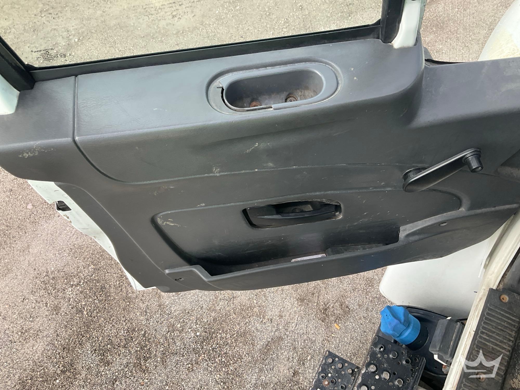 2016 International DURASTAR 4300