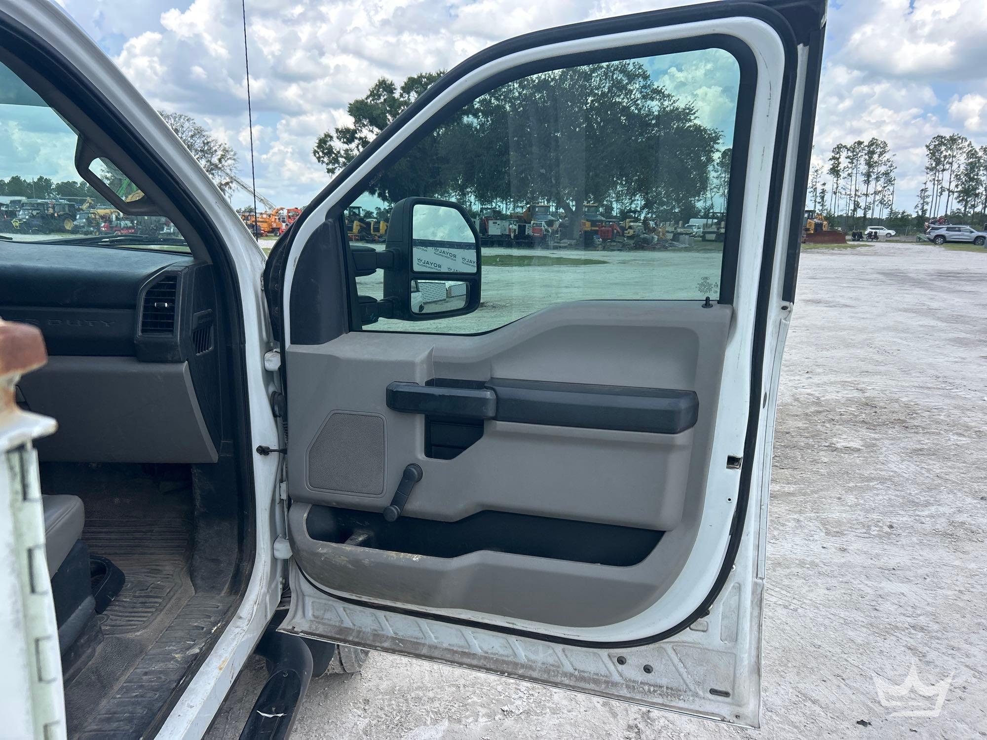 2017 Ford F-550