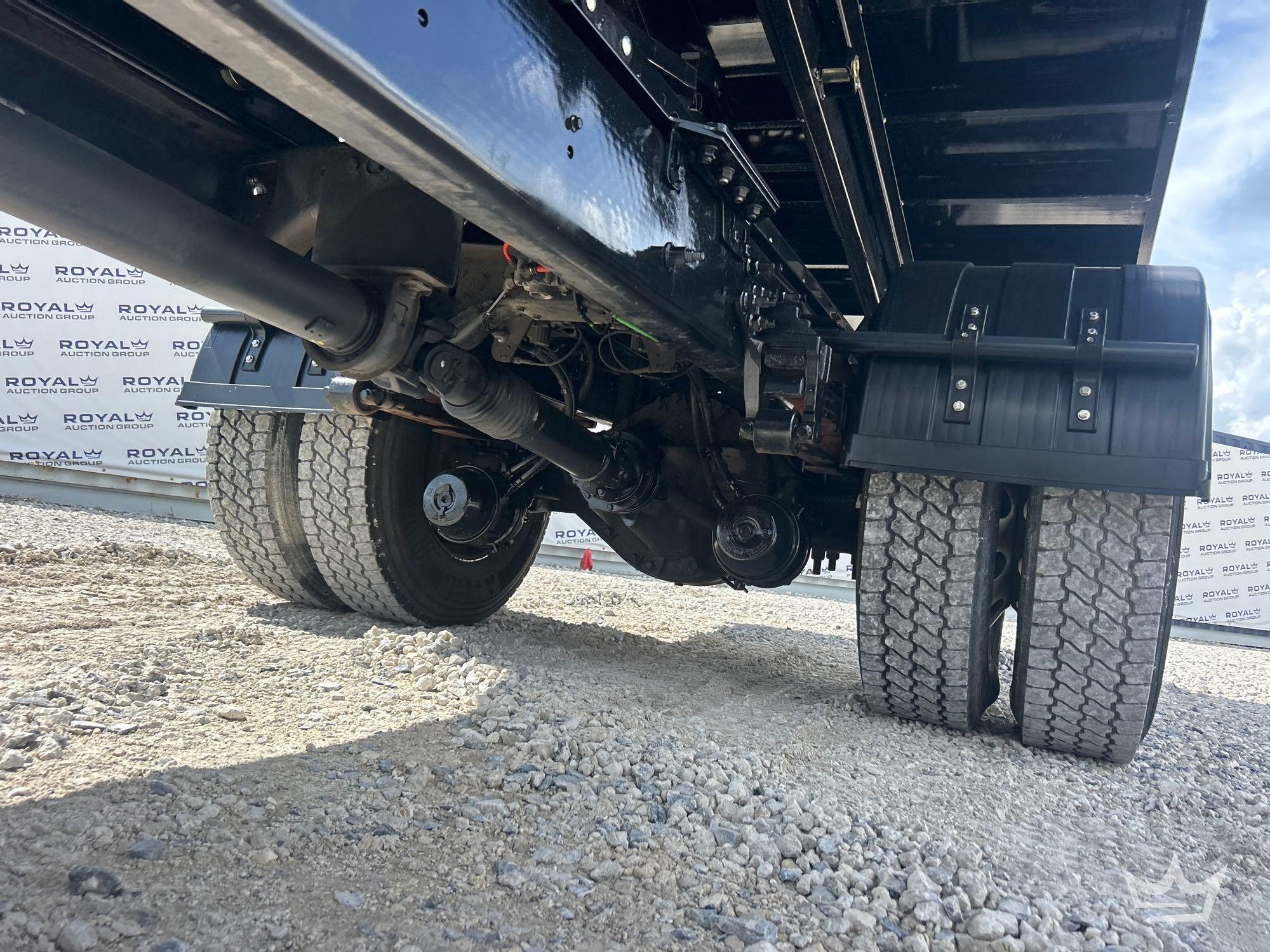 2019 Ford F750