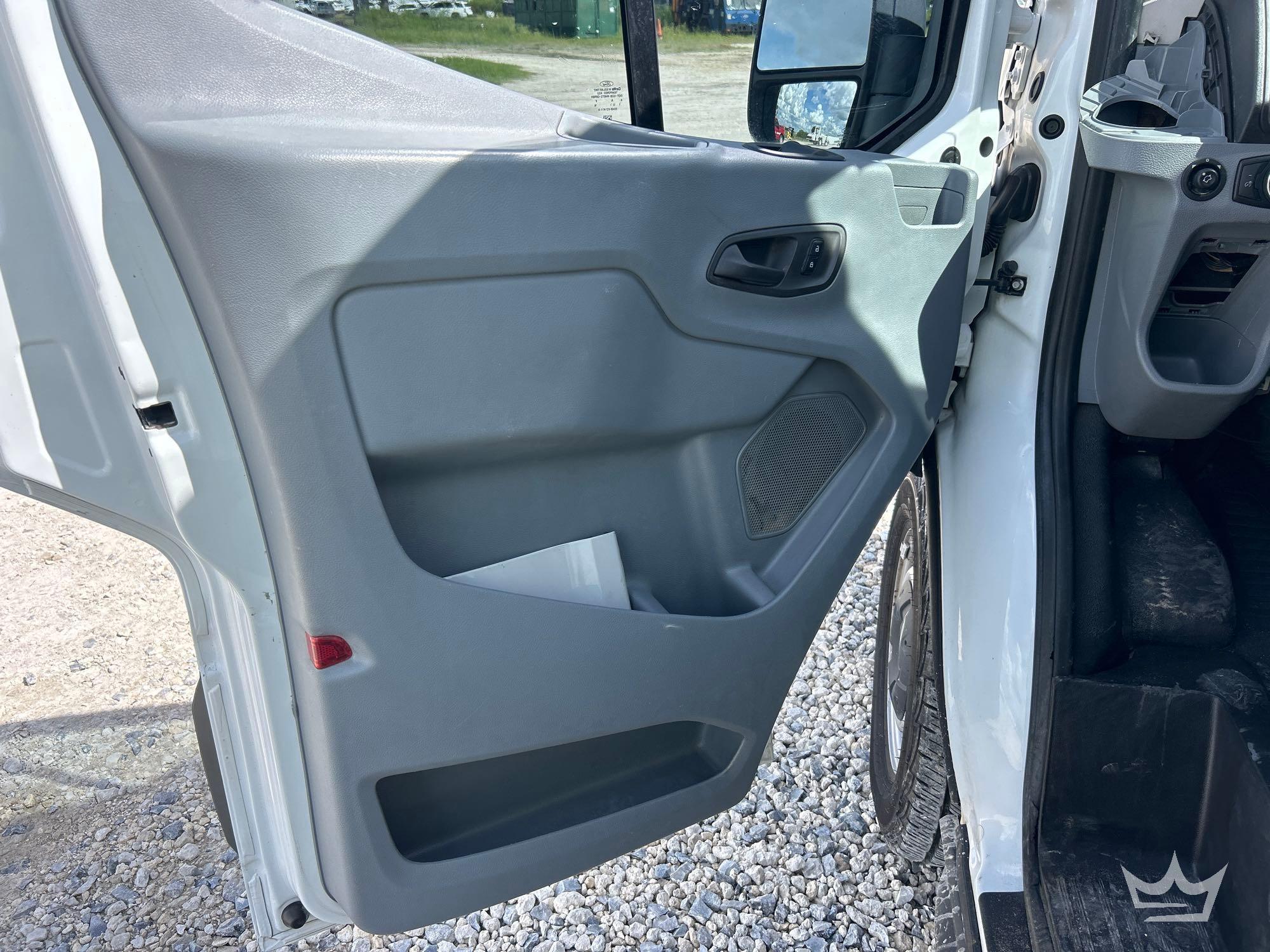 250 Ford TRANSIT