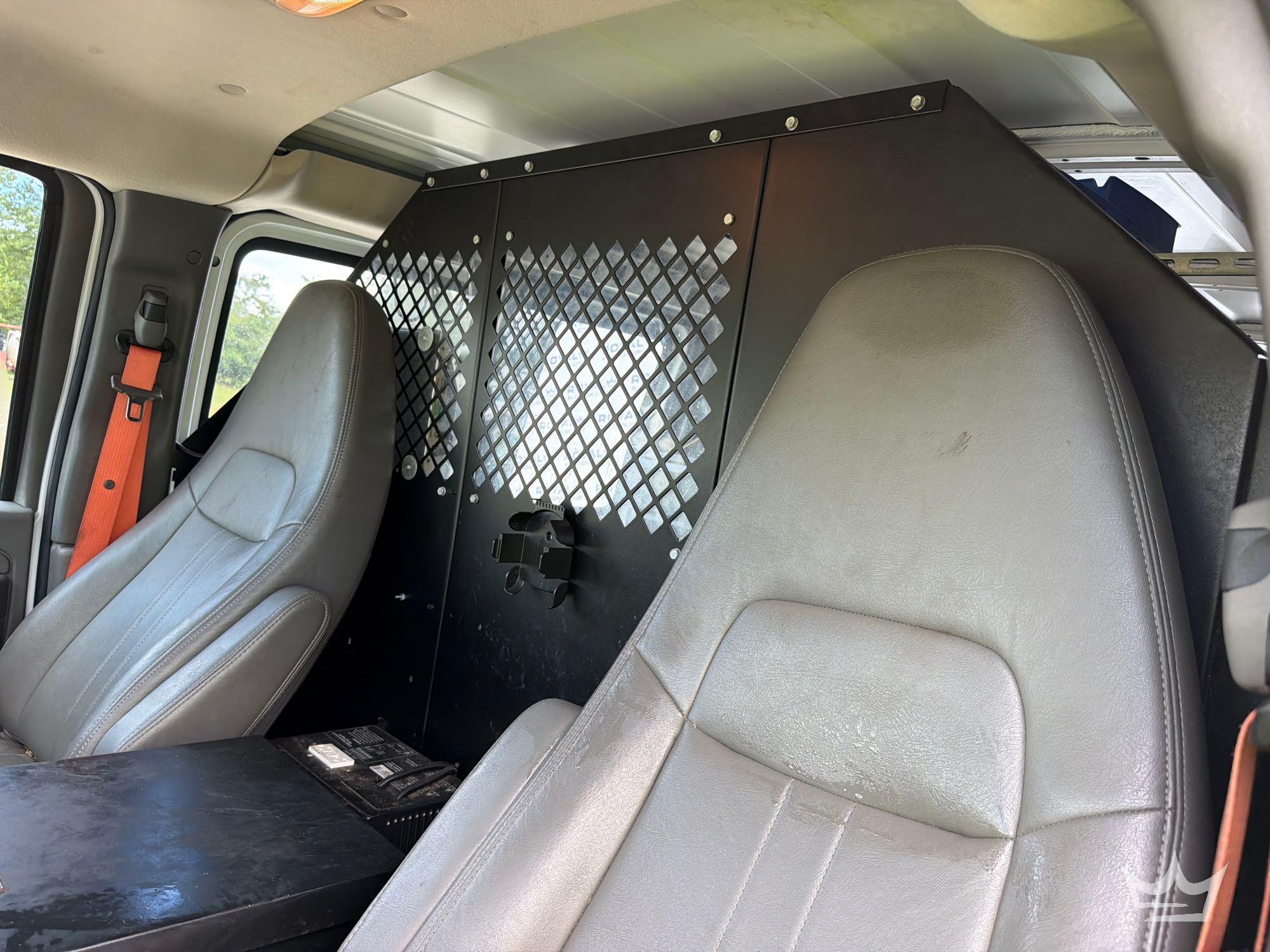 2014 Chevrolet EXPRESS 2500
